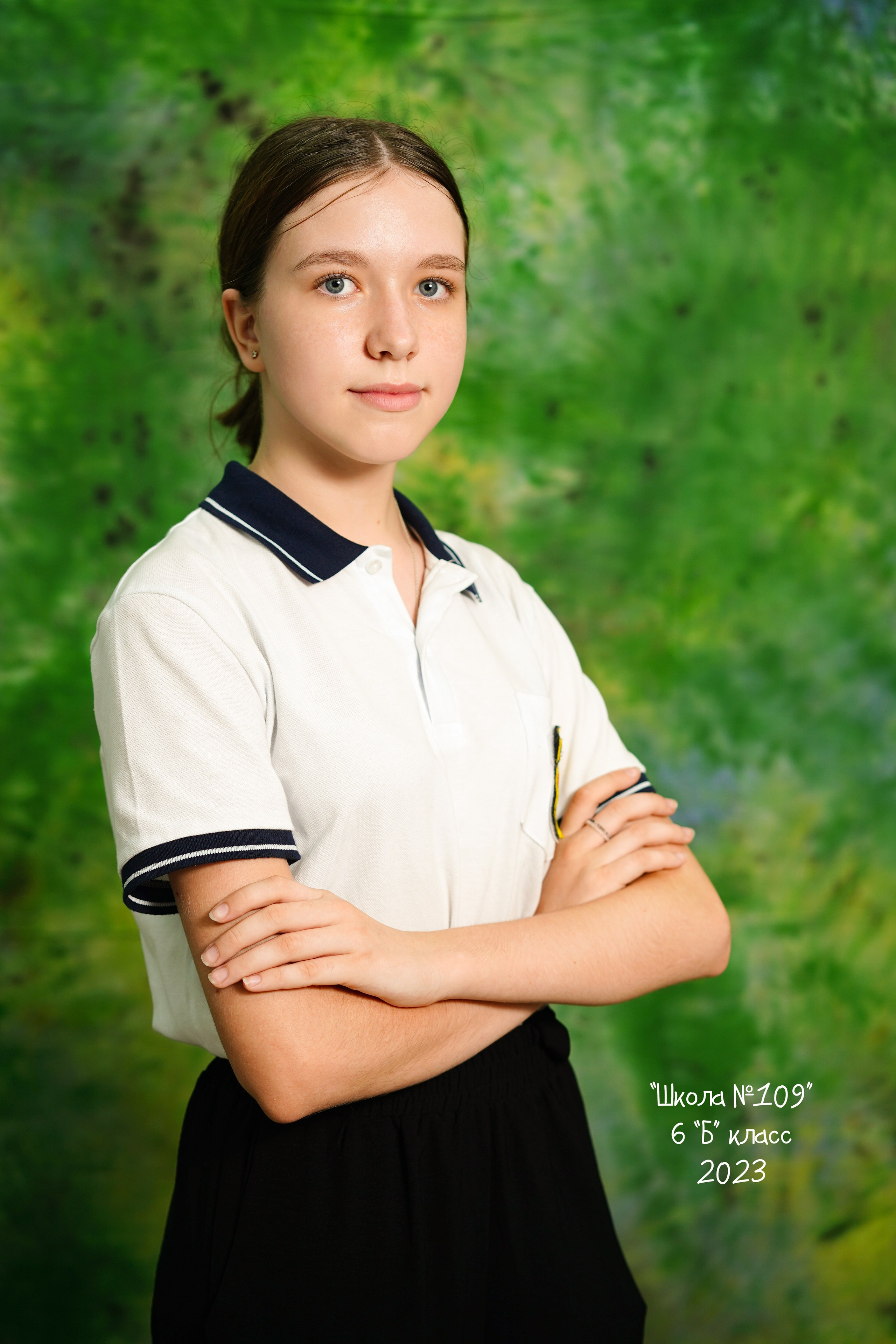 Портреты старшие классы. MEMENTO.Выпускные альбомы, школьные, юбилейные и другие книги. Ростов-на-Дону