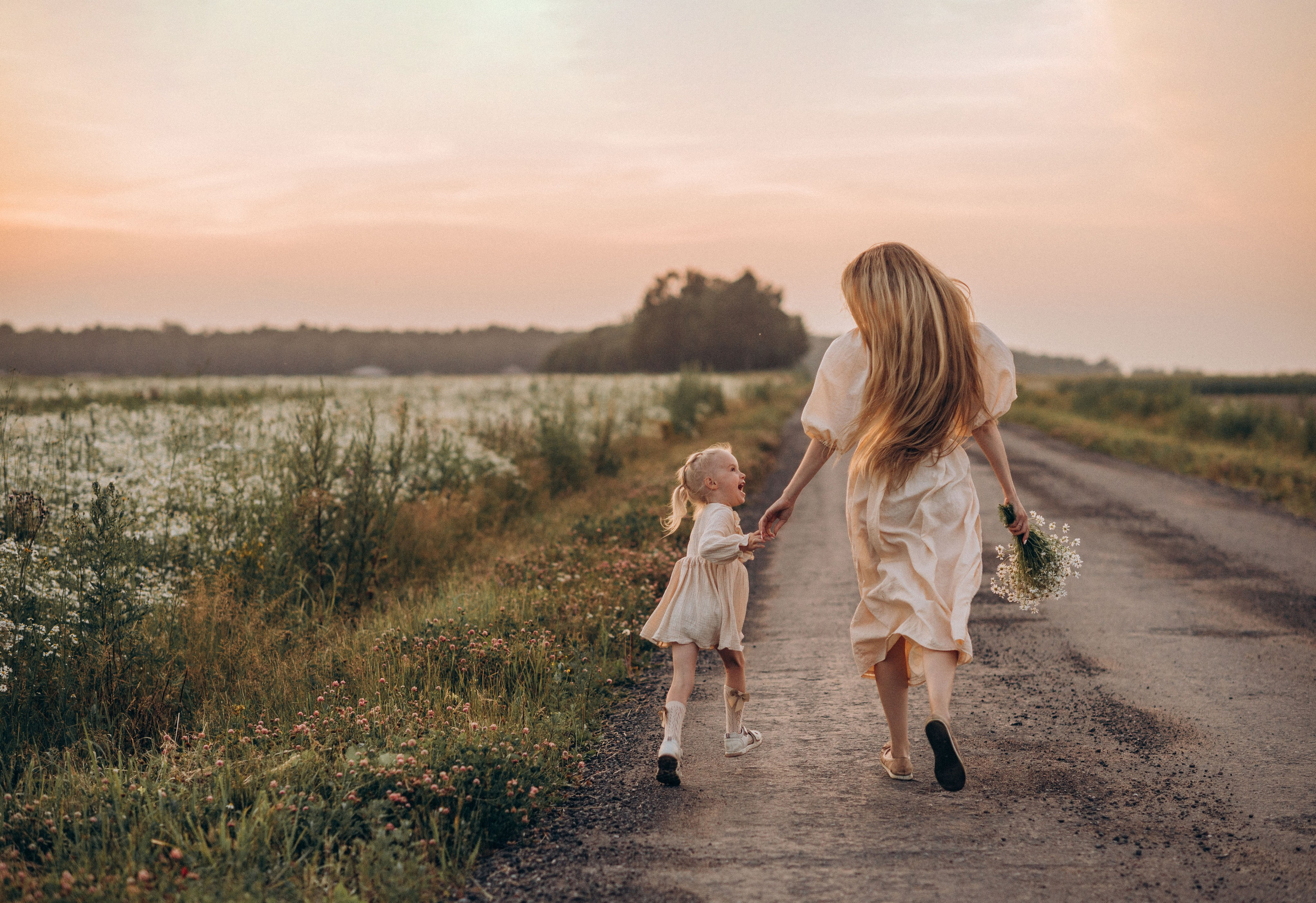 Закат в ромашках. Семейный фотограф в Домодедово и Москве Елена Пичугина