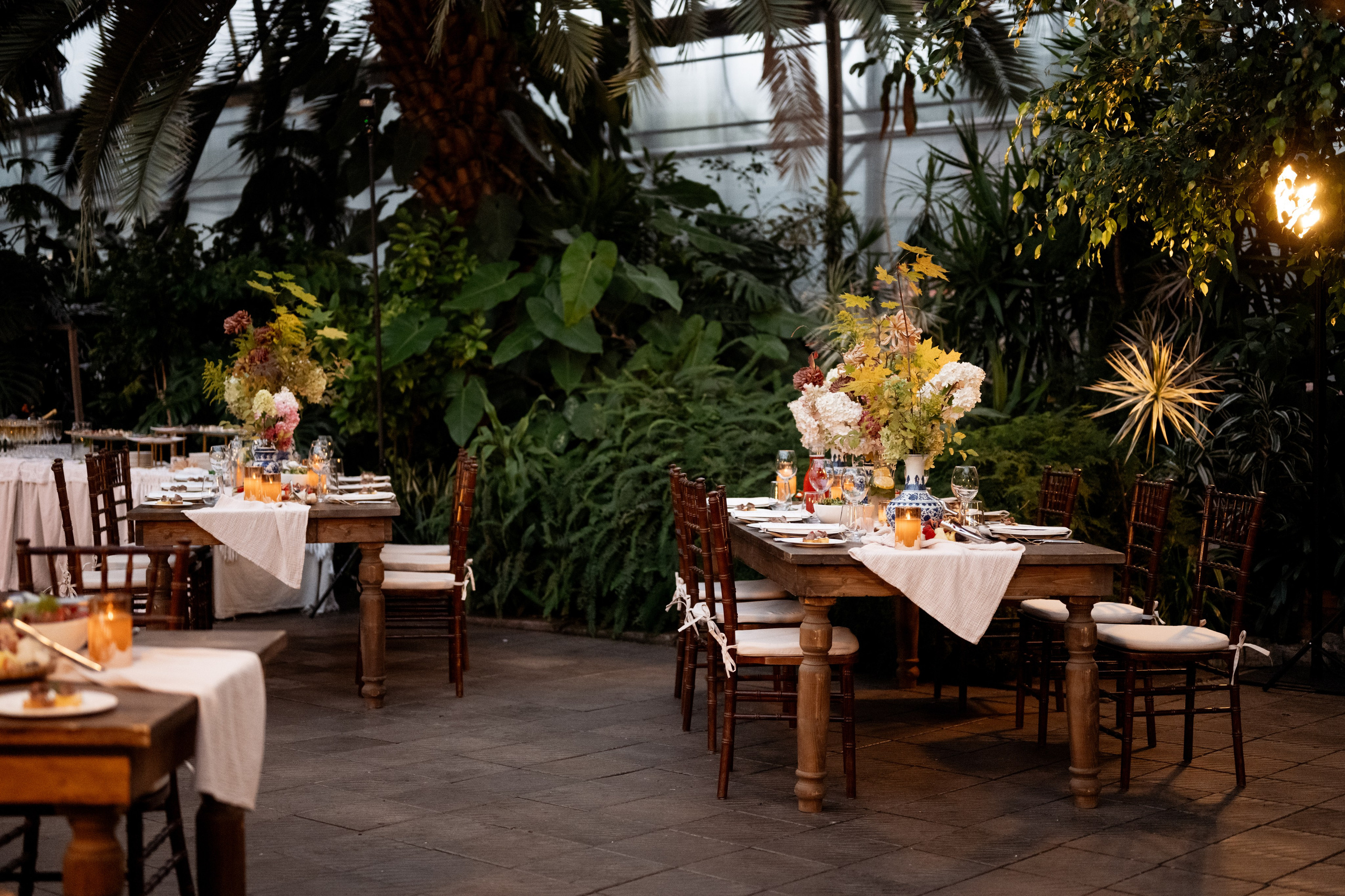 Крытые локации для свадебной фотосессии в Санкт-Петербруге. Свадебный и семейный фотограф в СПб Валерия Фомичева