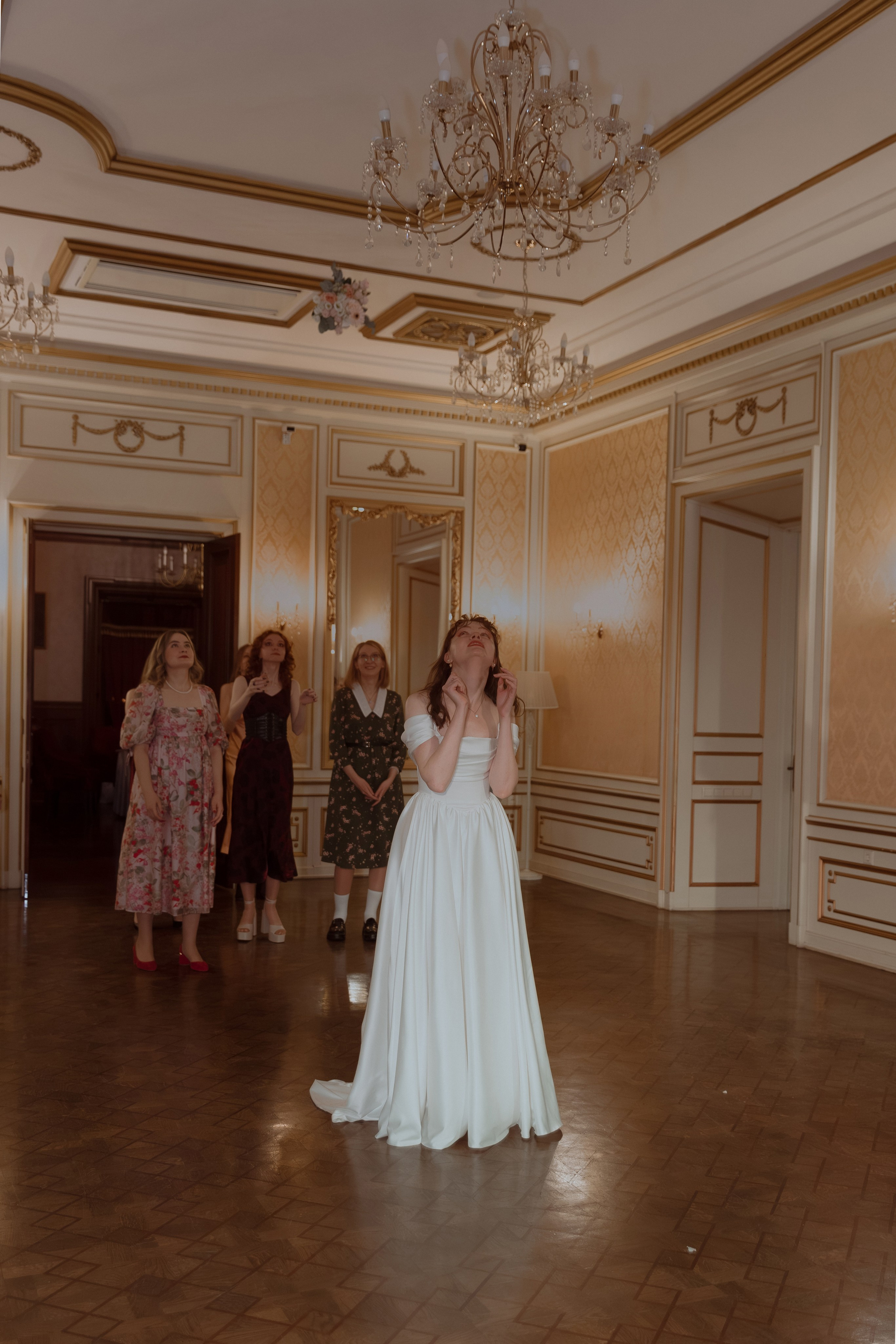 Welcome back to your own dinner party. Фотограф Лия Козловская Минск