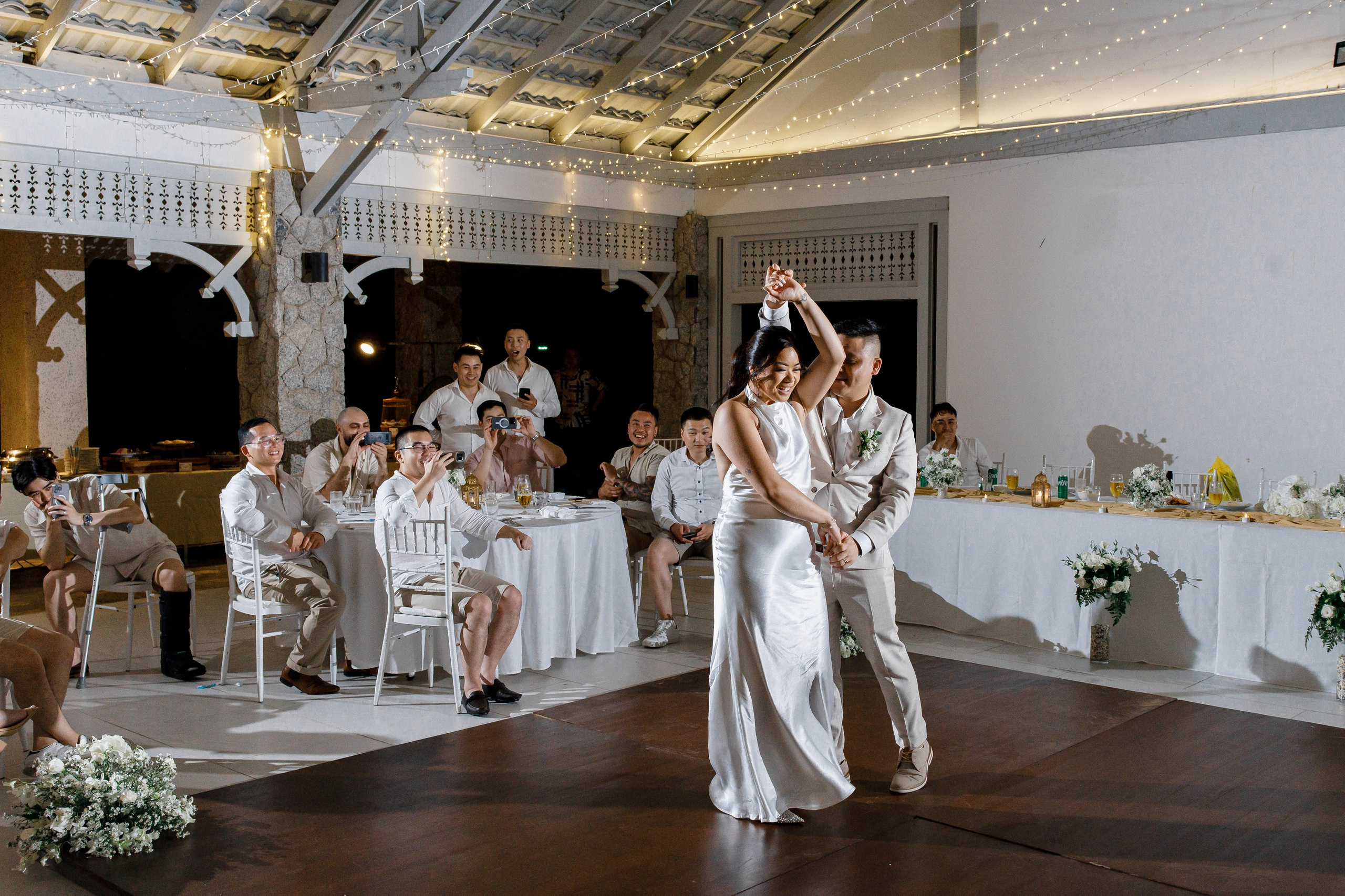 Wedding in Phuket at the Thavorn Hotel. Photographer in Phuket. Photographer Thailand