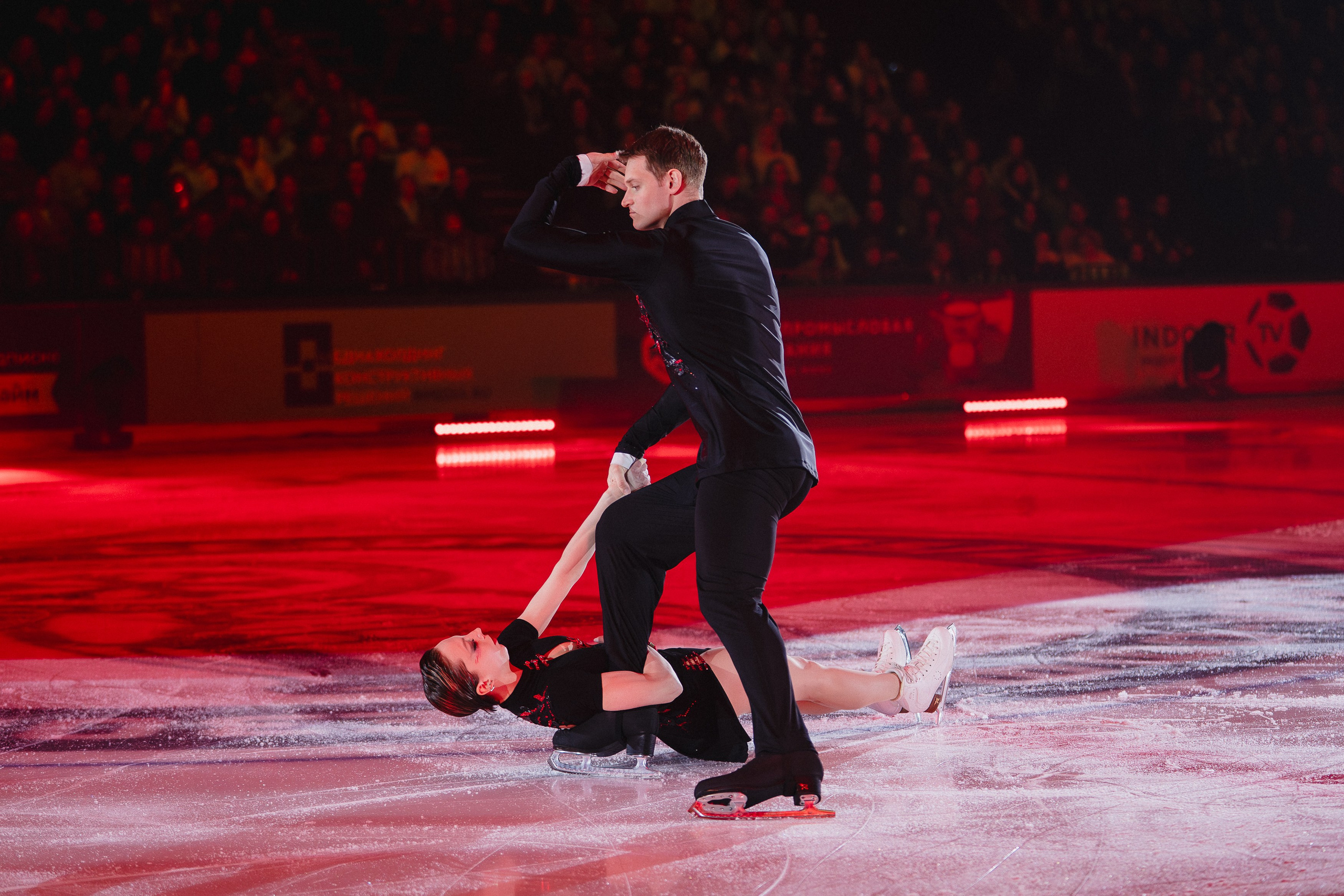 Шоу Этери Тутберидзе в Новосибирске. Воробьева Ксения — Спортивный и танцевальный фотограф Новосибирск