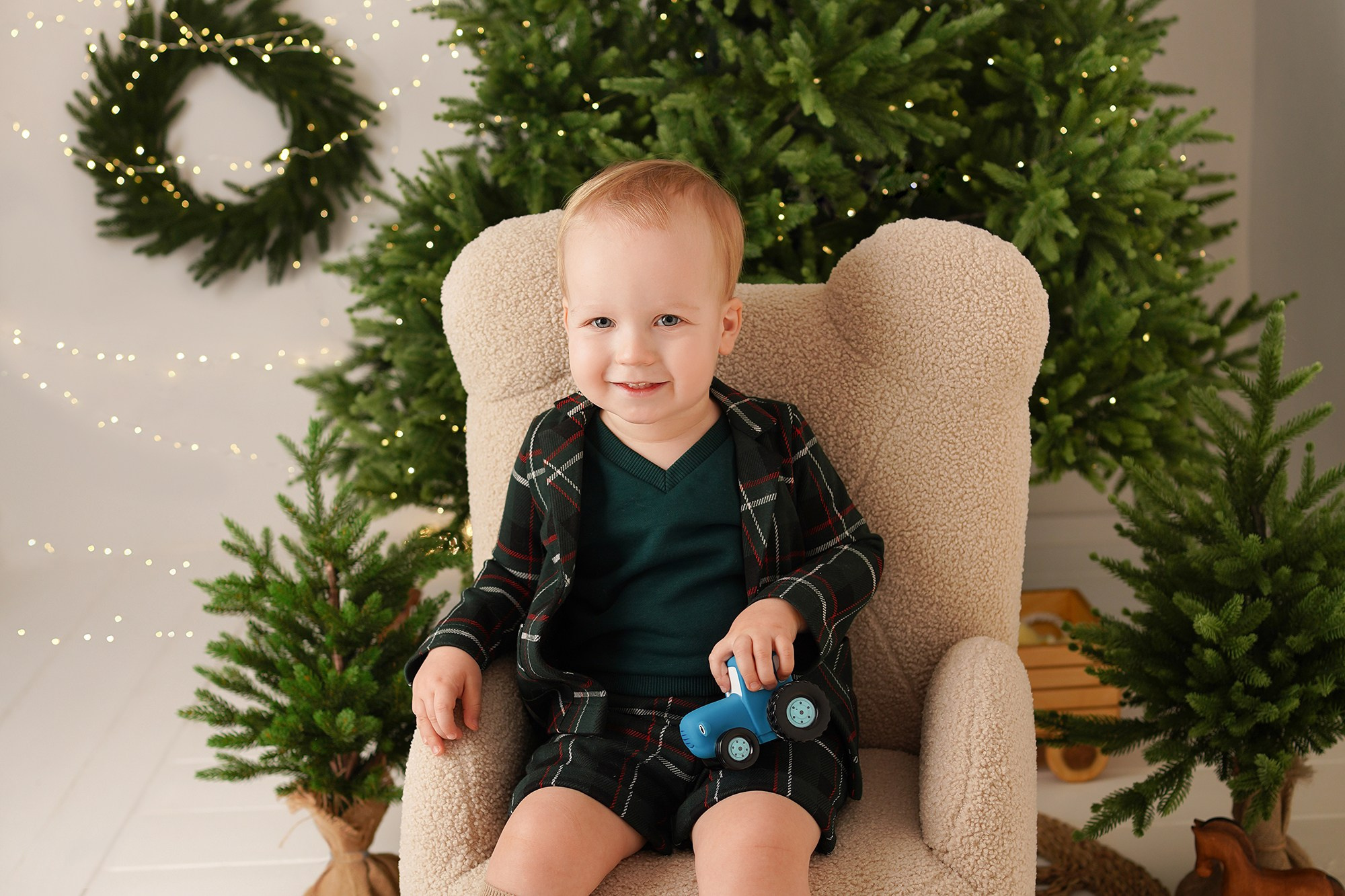 Детская фотосессия Первый годик для мальчиков. Детский фотограф и фотограф новорожденных в Калининград Оксана Иваний