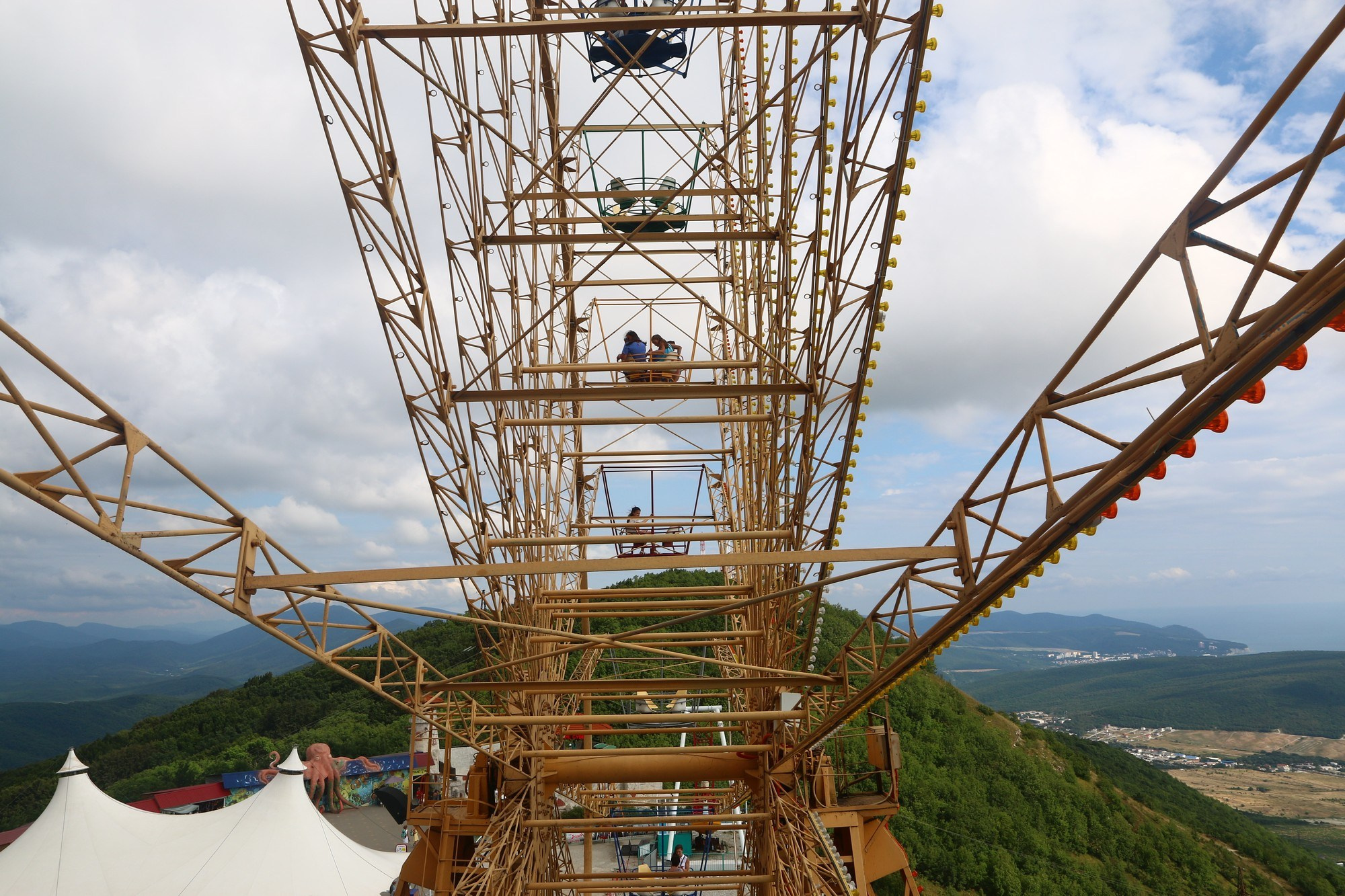 Геленджик 2016 г. Улица, люди, жизнь…