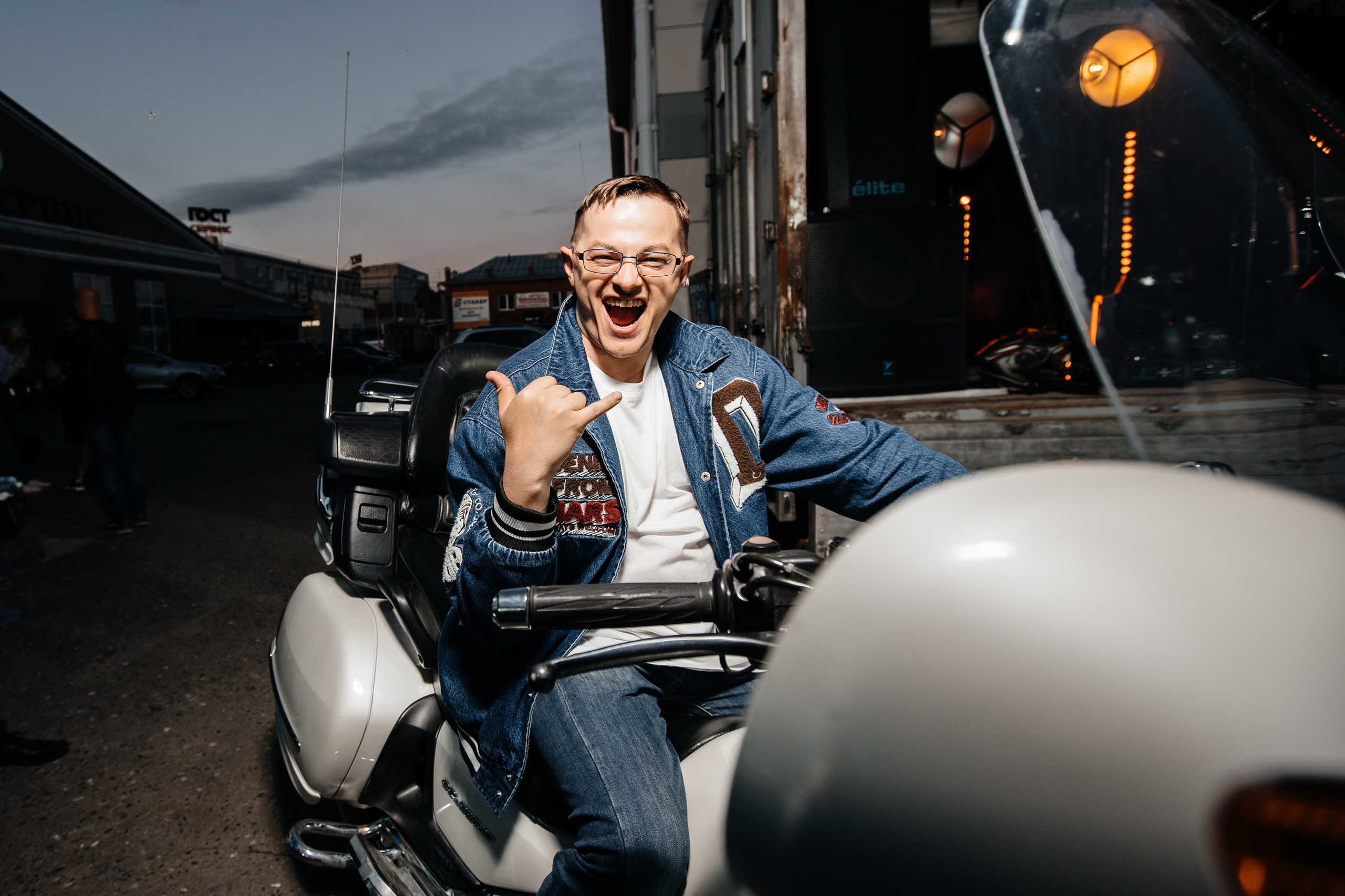 Анна & Евгений «Четыре Свадьбы» Пятница. Свадебный фотограф Барнаул Алексей Павлов