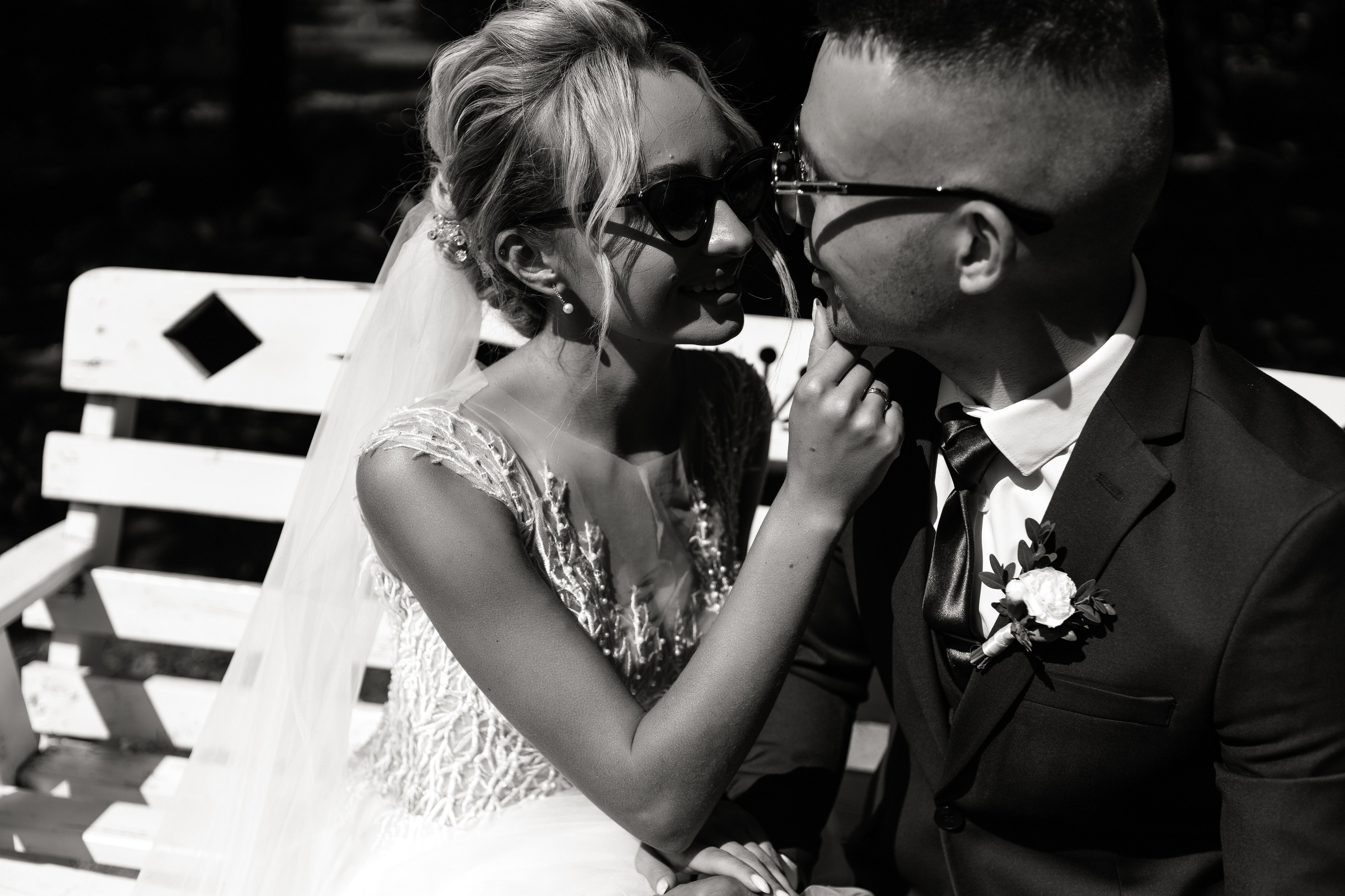 Свадебный фотограф Уфа — Руслан ГабдлисламовЖивые эмоции, красивые кадры, воспоминания на всю жизнь.Работаю по всей Республике Башкортоста. Свадебный фотограф Уфа Руслан Габдлисламов