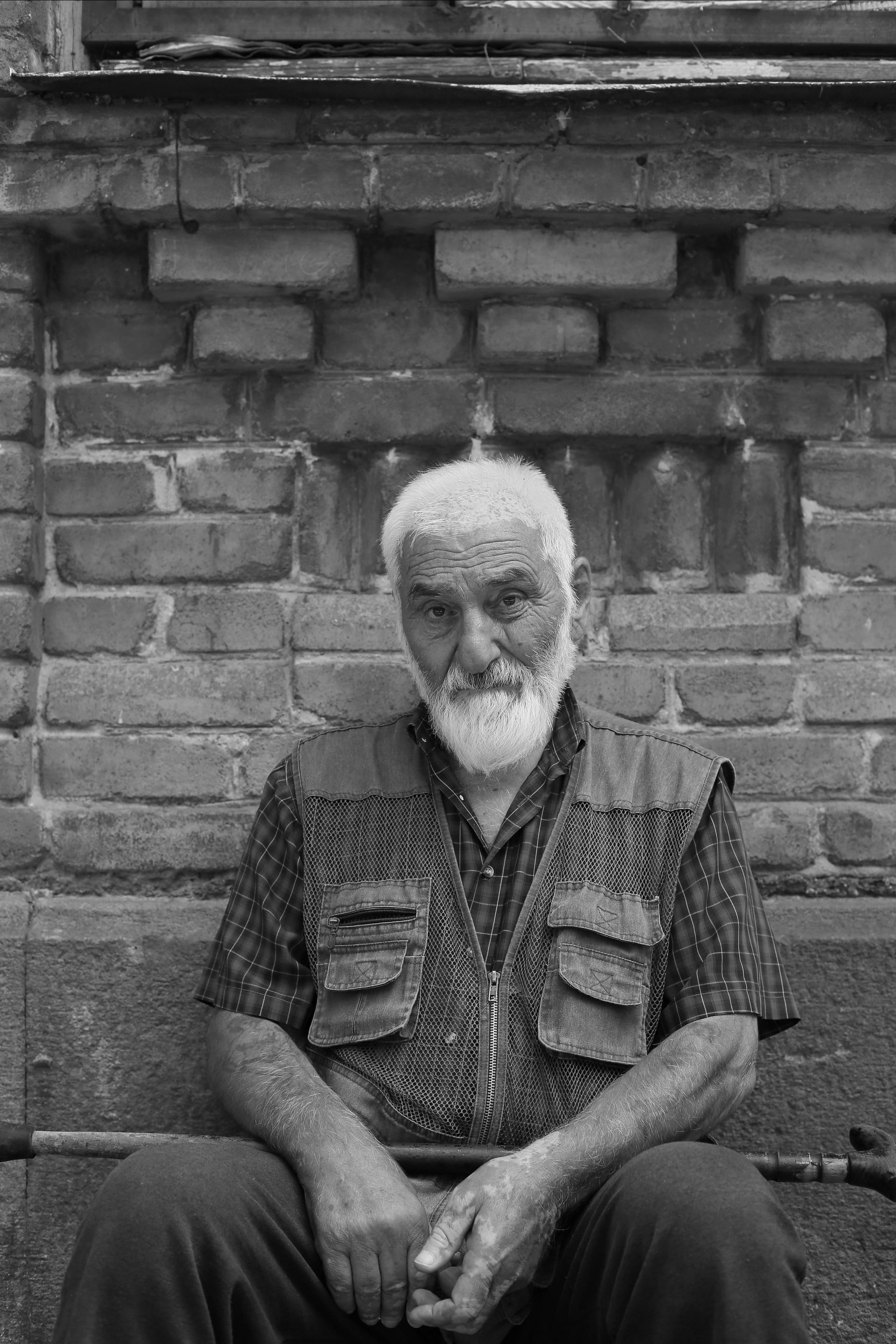 Попрошайка, Тбилиси