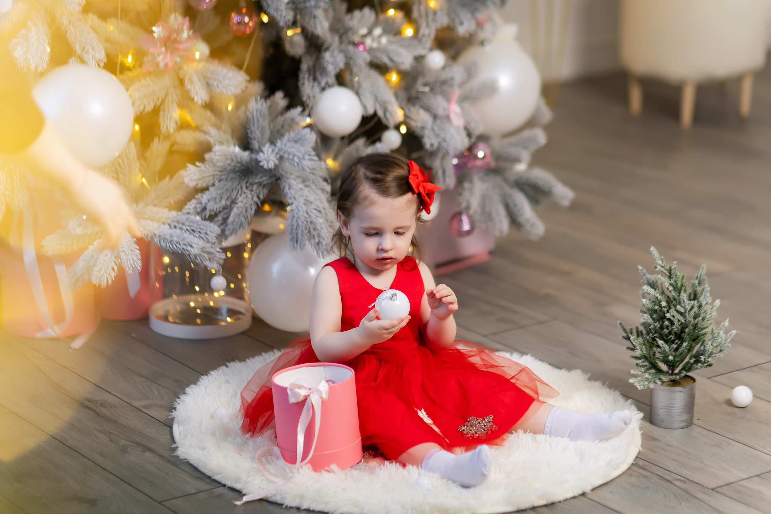 Ваши фотографии. Интерьерная фотостудия Background в Омске