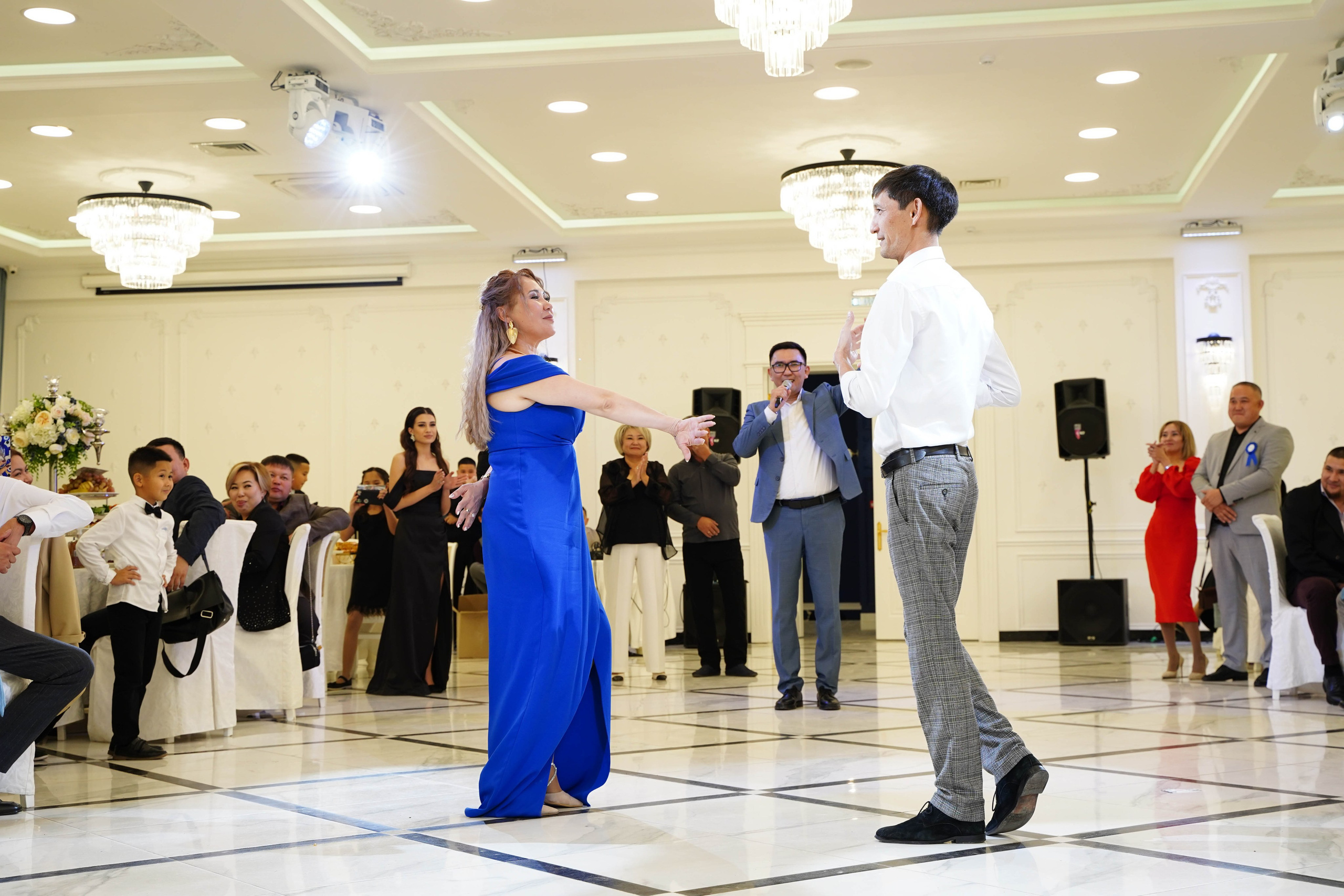 Эльнар Азалия. Фото и видео для вас в Астрахани!