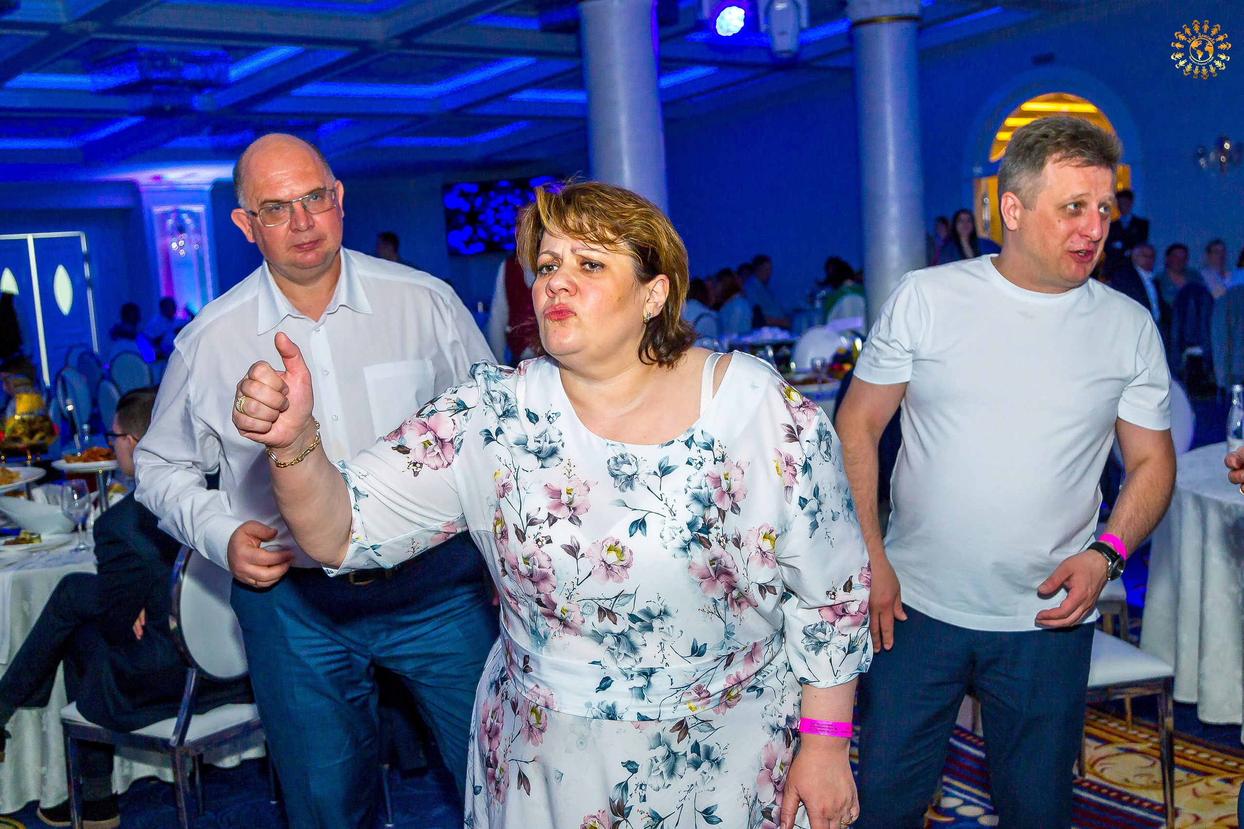 Выпускной 2023 (11-е классы) Triumph City Hall Москва. Репортажная съемка в Москве и области. Анималистика