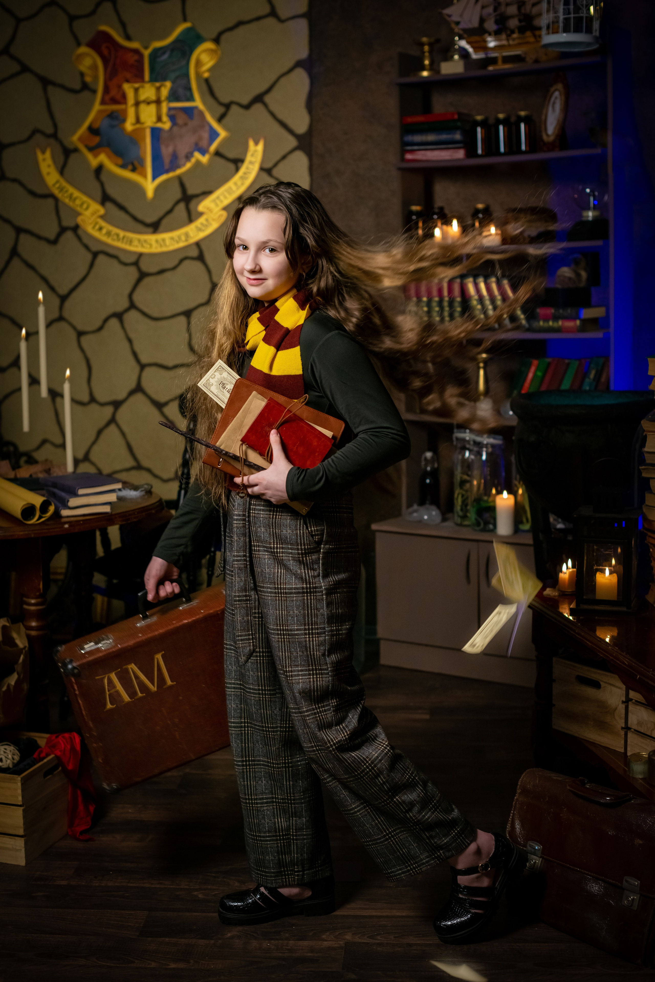 Хогвартс. Татьяна Гойда портретный и семейный фотограф Ленск. Выпускные альбомы