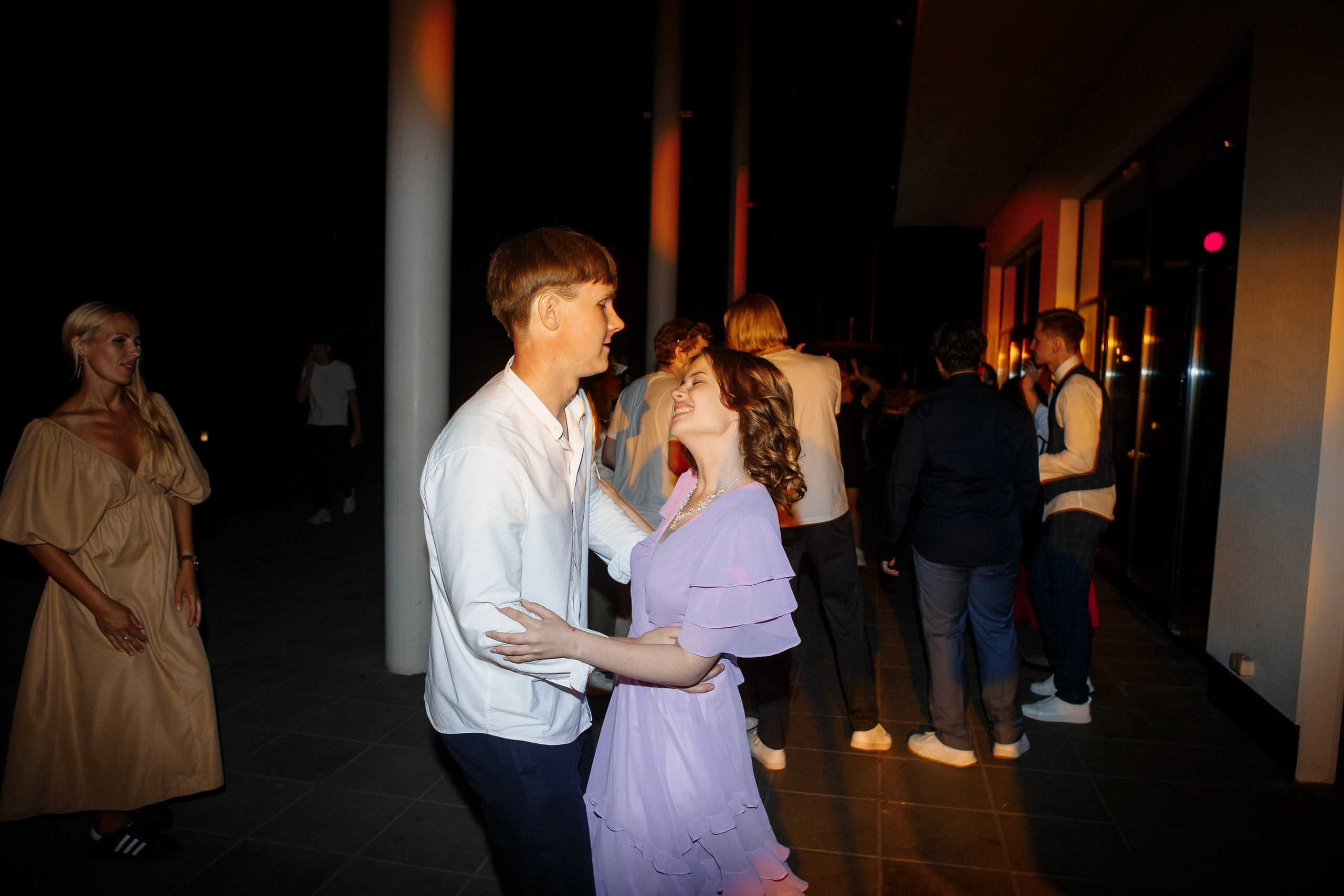 Выпускной Гимназия 12 2024 OpenHouse. Свадебный и портретный Фотограф в Липецке Дмитрий Котюков