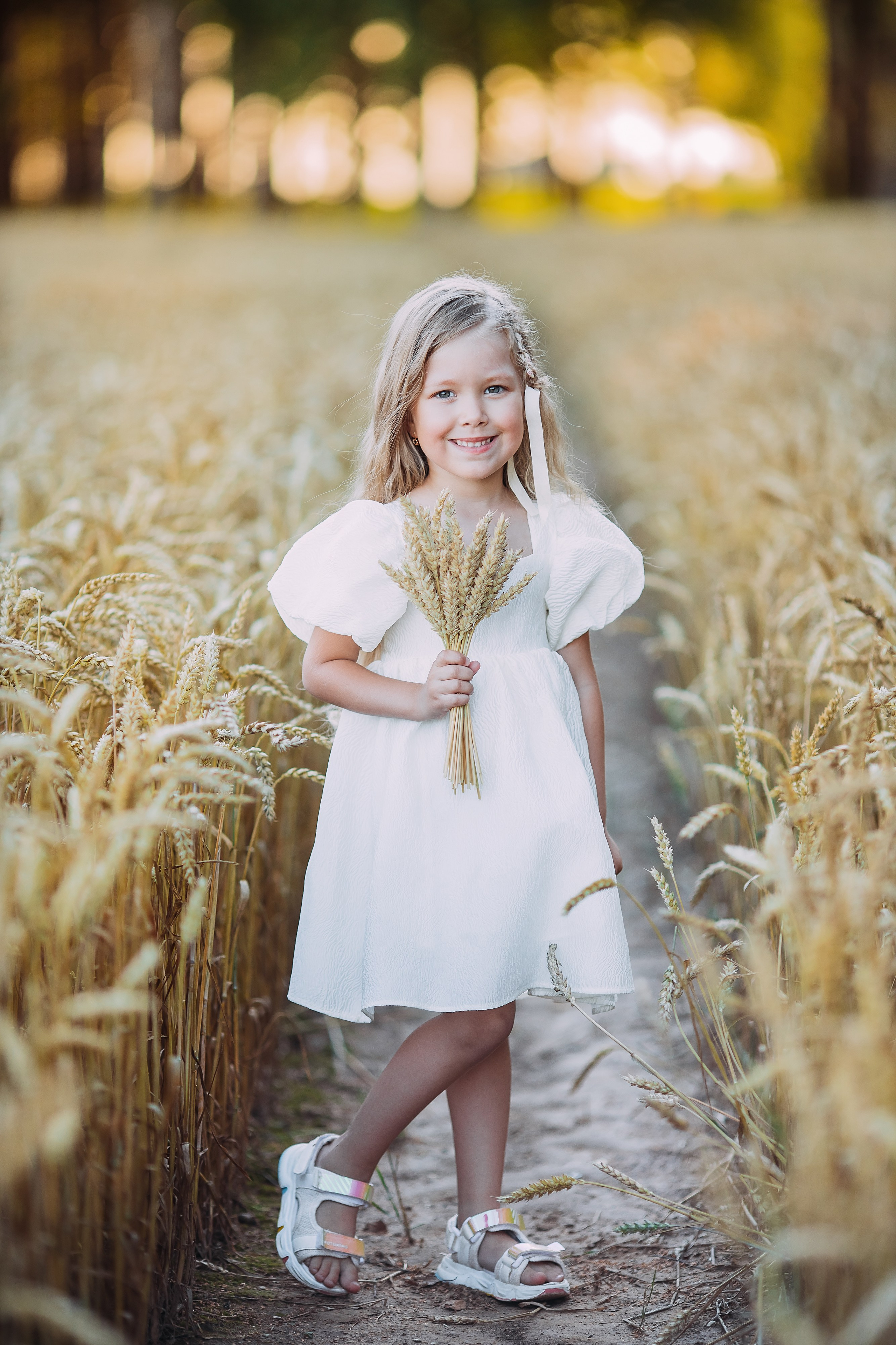 Фотосессии детские и женские в полях. Семейный и детский фотограф в Пскове и Санкт-Петербурге Яна Калинина