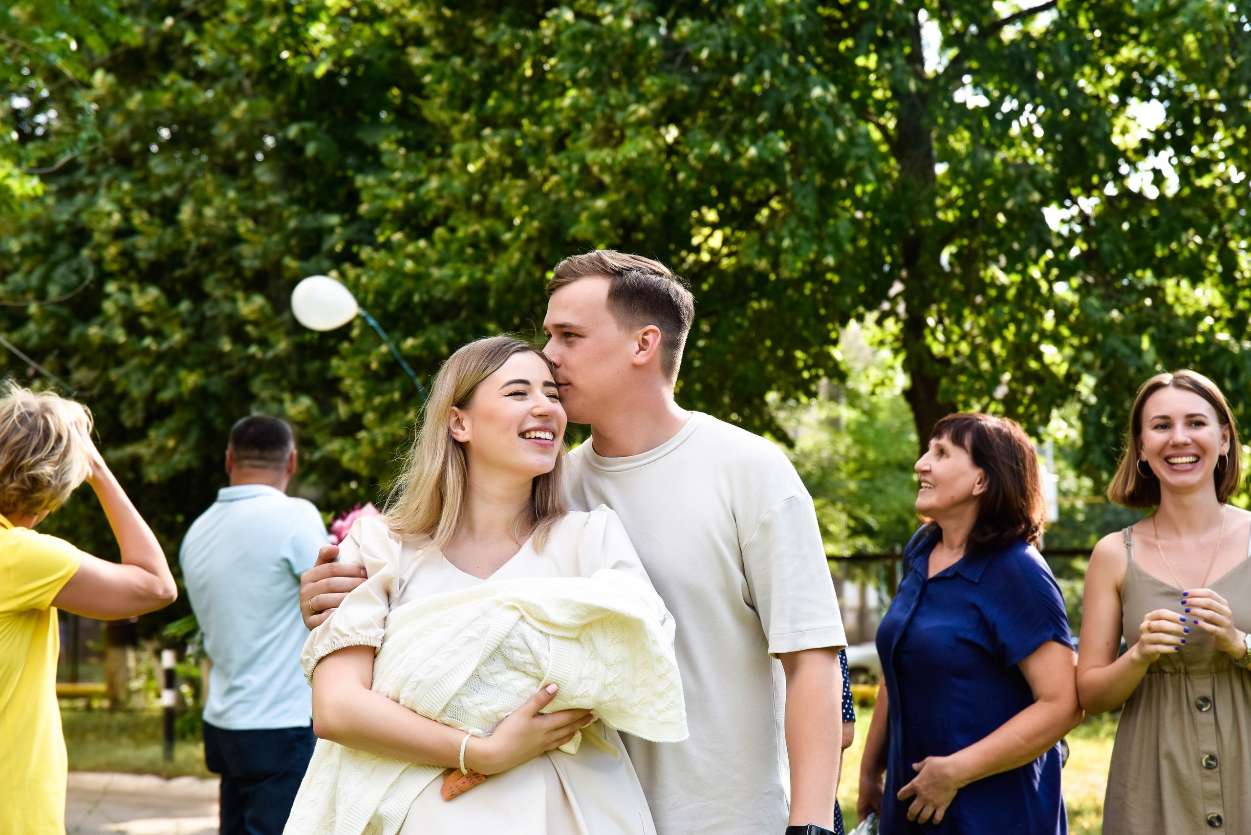 Фотосессия выписки из роддома в Самаре