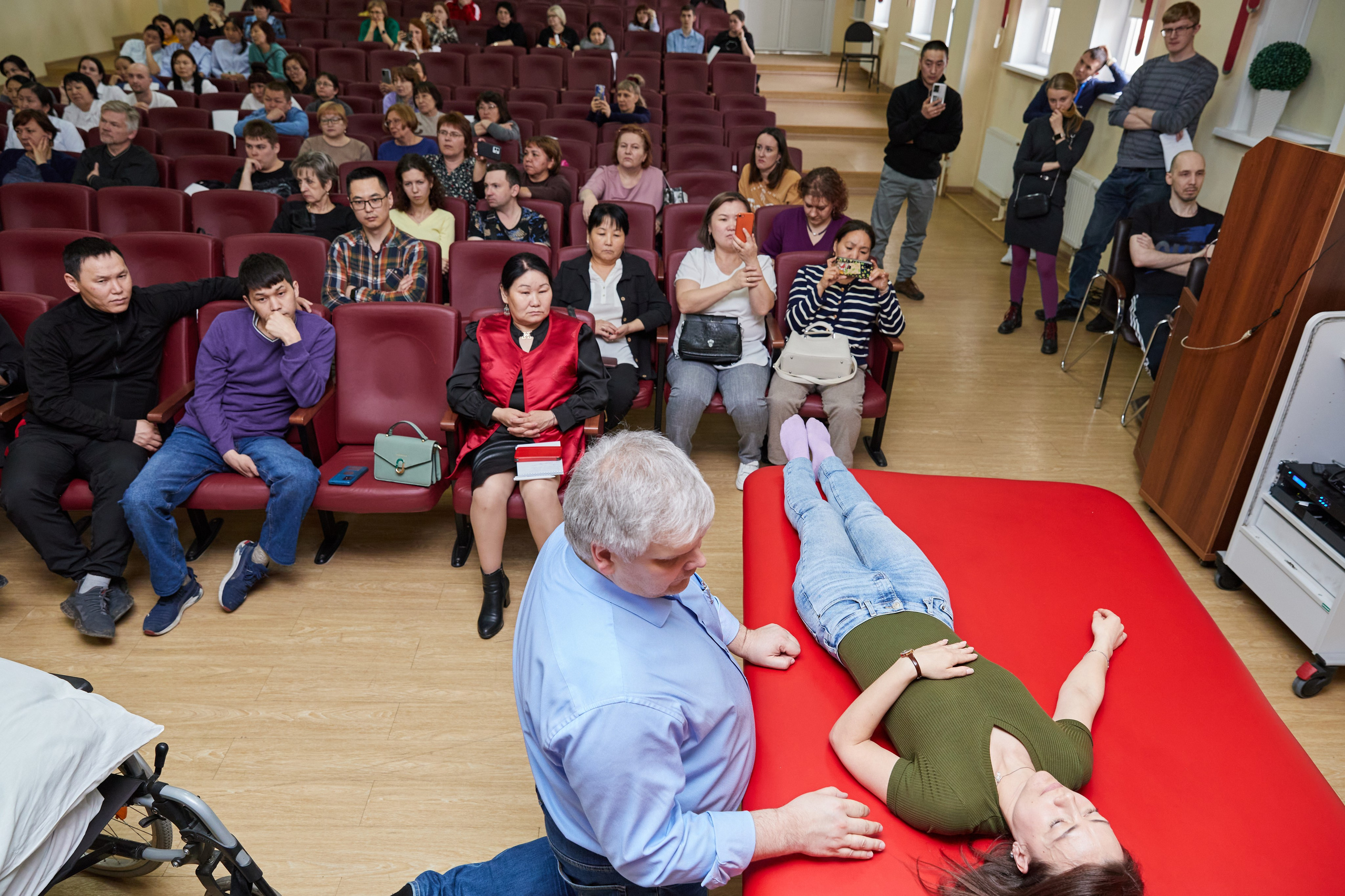 Врачебная конференция. Контент-фотограф в Абакане Наталья Нагибина