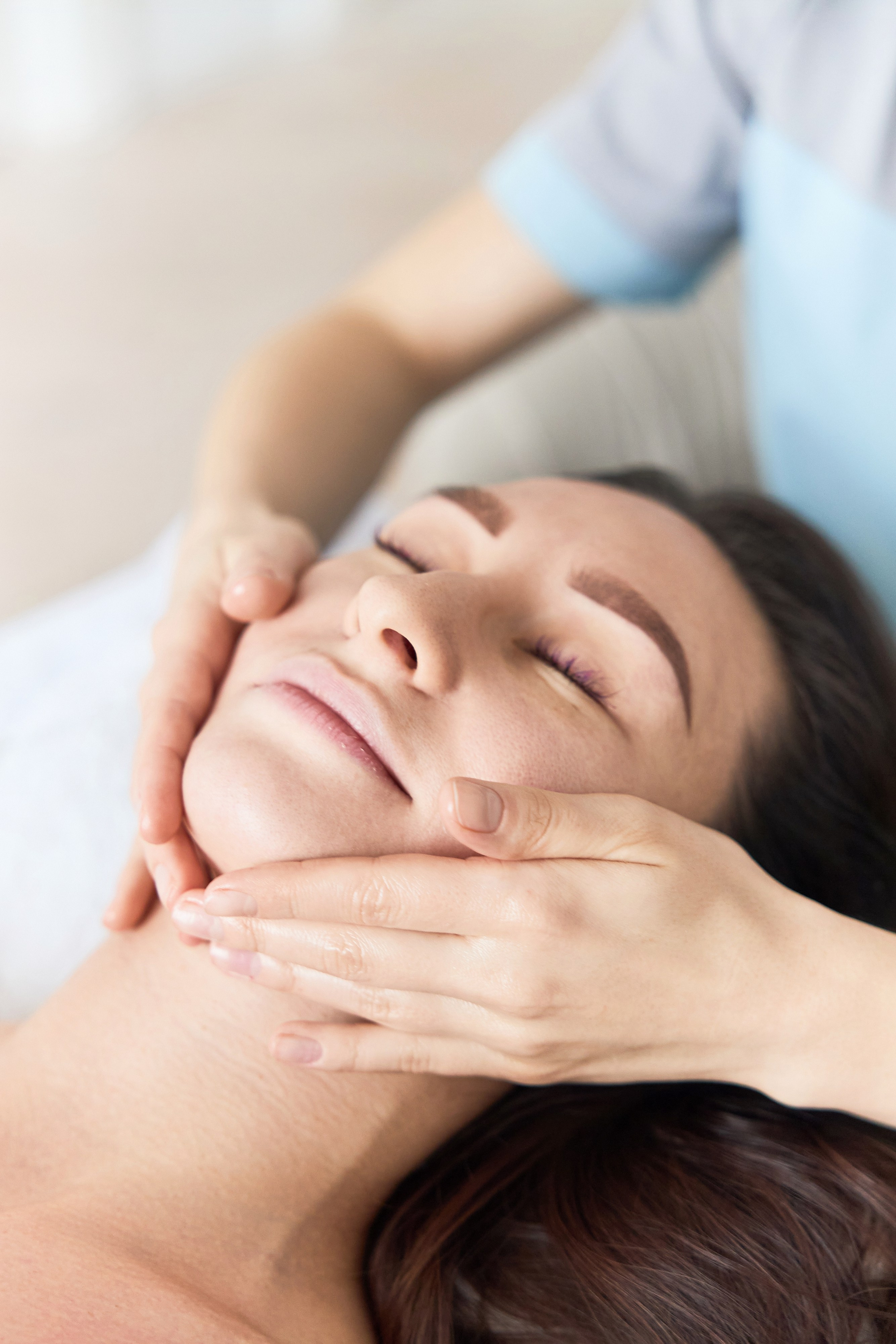 Александра, массаж. Фотограф из Екатеринбурга Тёма Дубовцев