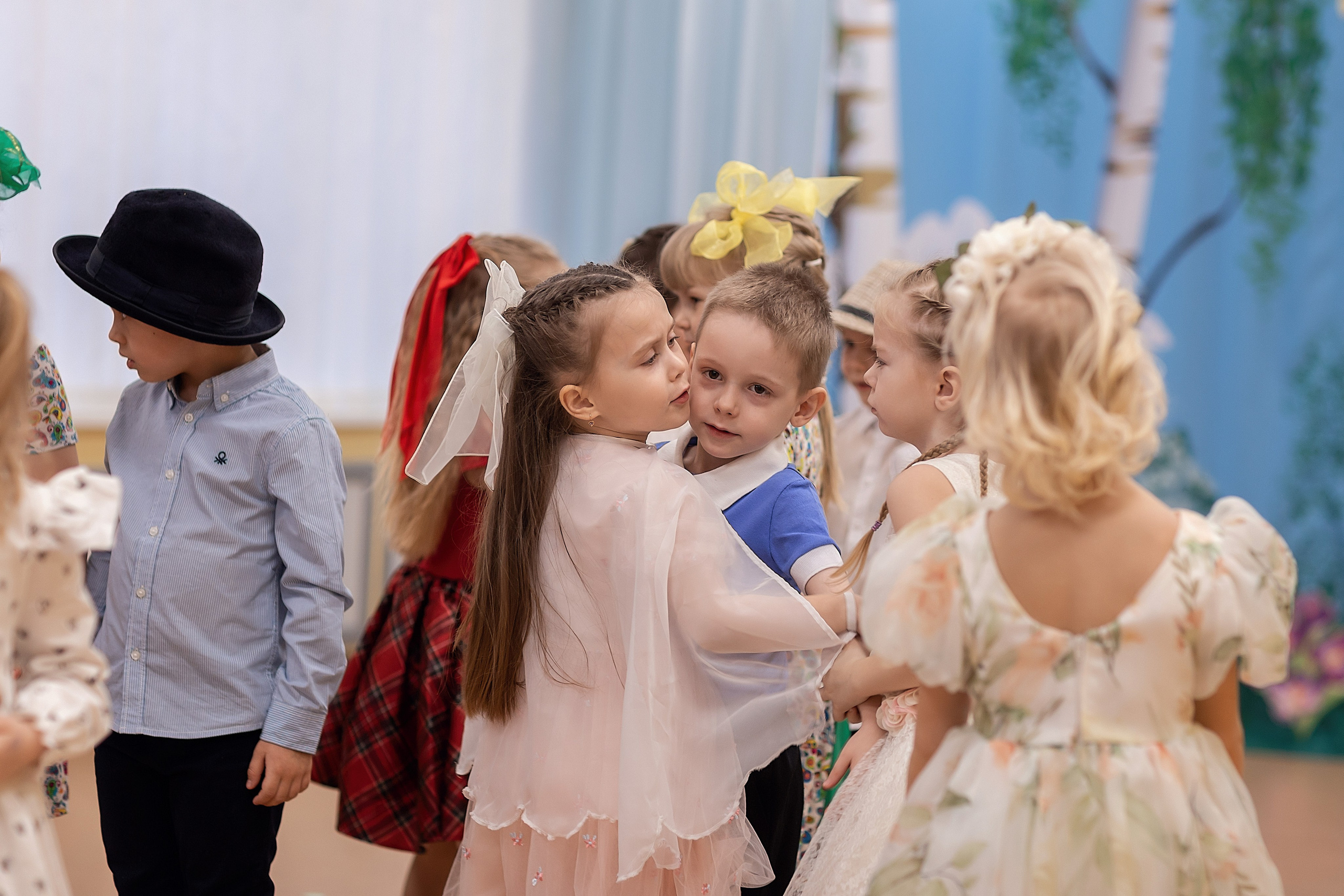 Весенний утренник_старшая группа_2025. Семейный фотограф в Санкт-Петербурге