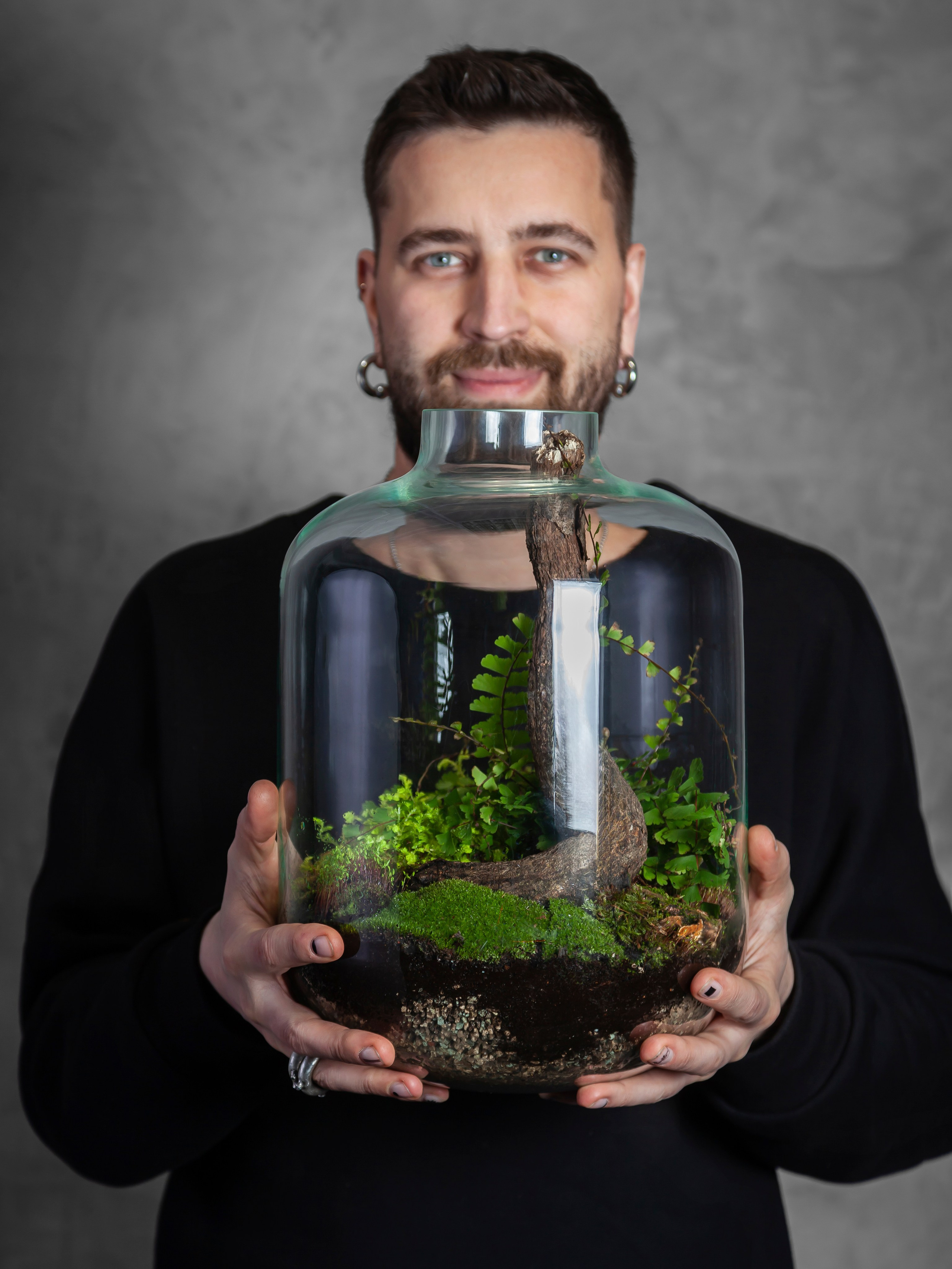 Phitidesigner Andrew Filonenko. Maria Poleshchuk, commercial photographer in Sydney