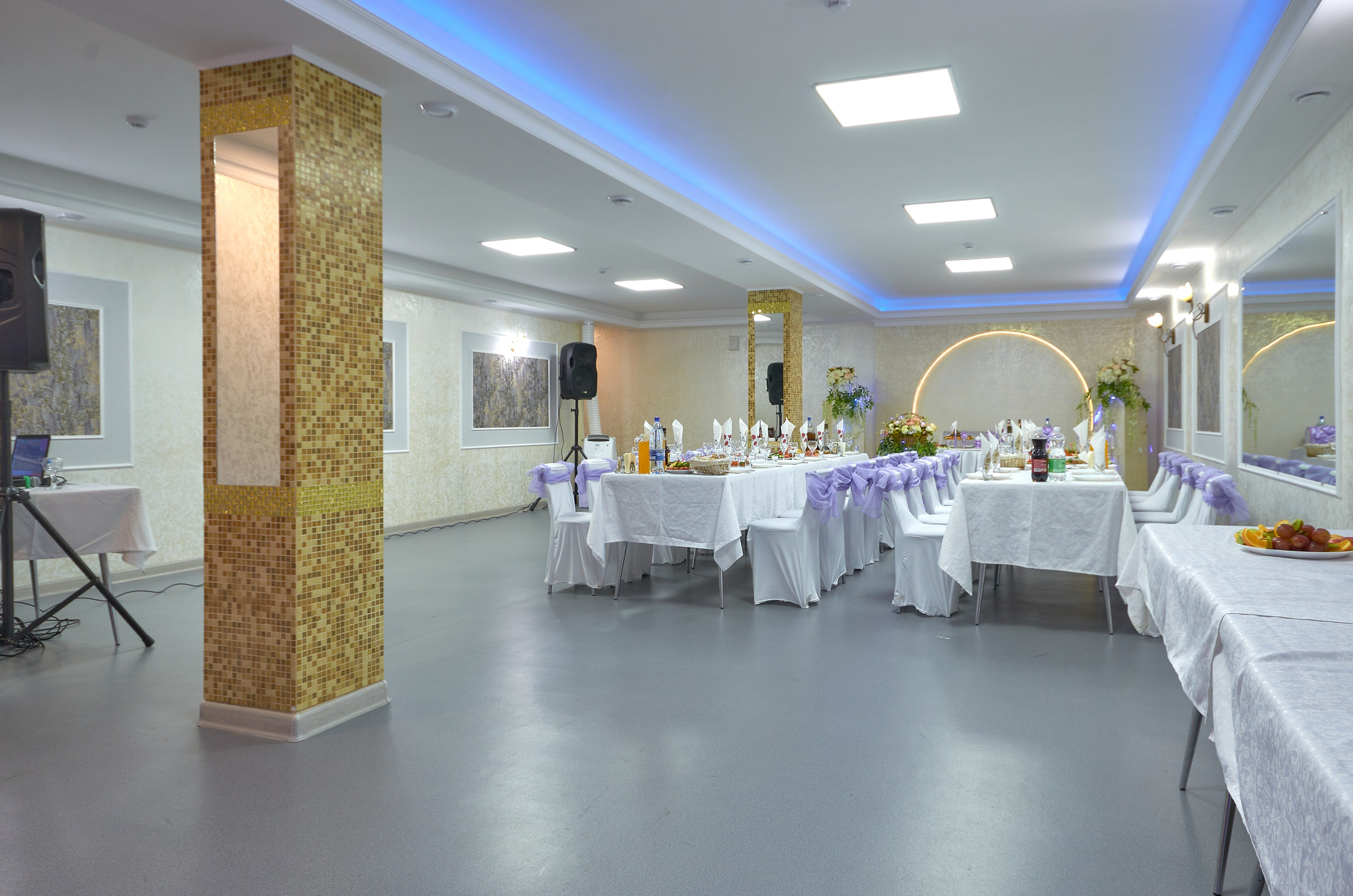 Банкетный зал Блиц. Абросимов Лев интерьерный и архитектурный фотограф