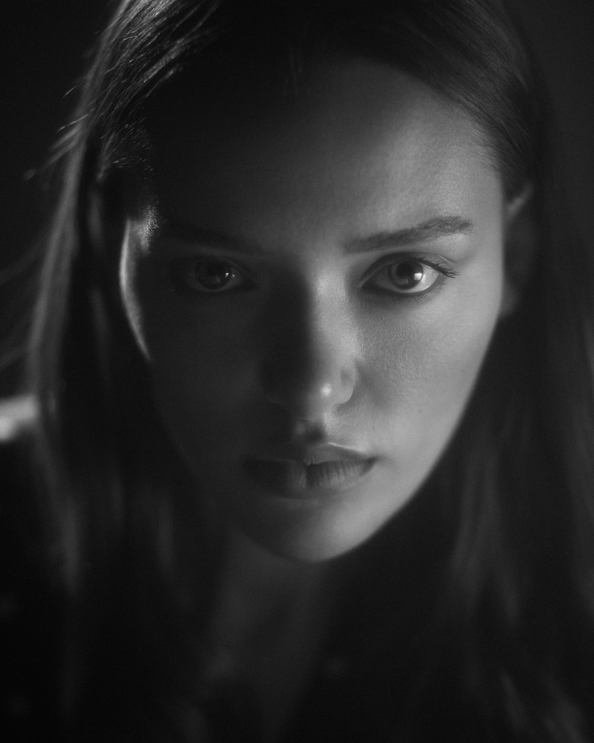 . VICTOR SAPOZHNIKOV