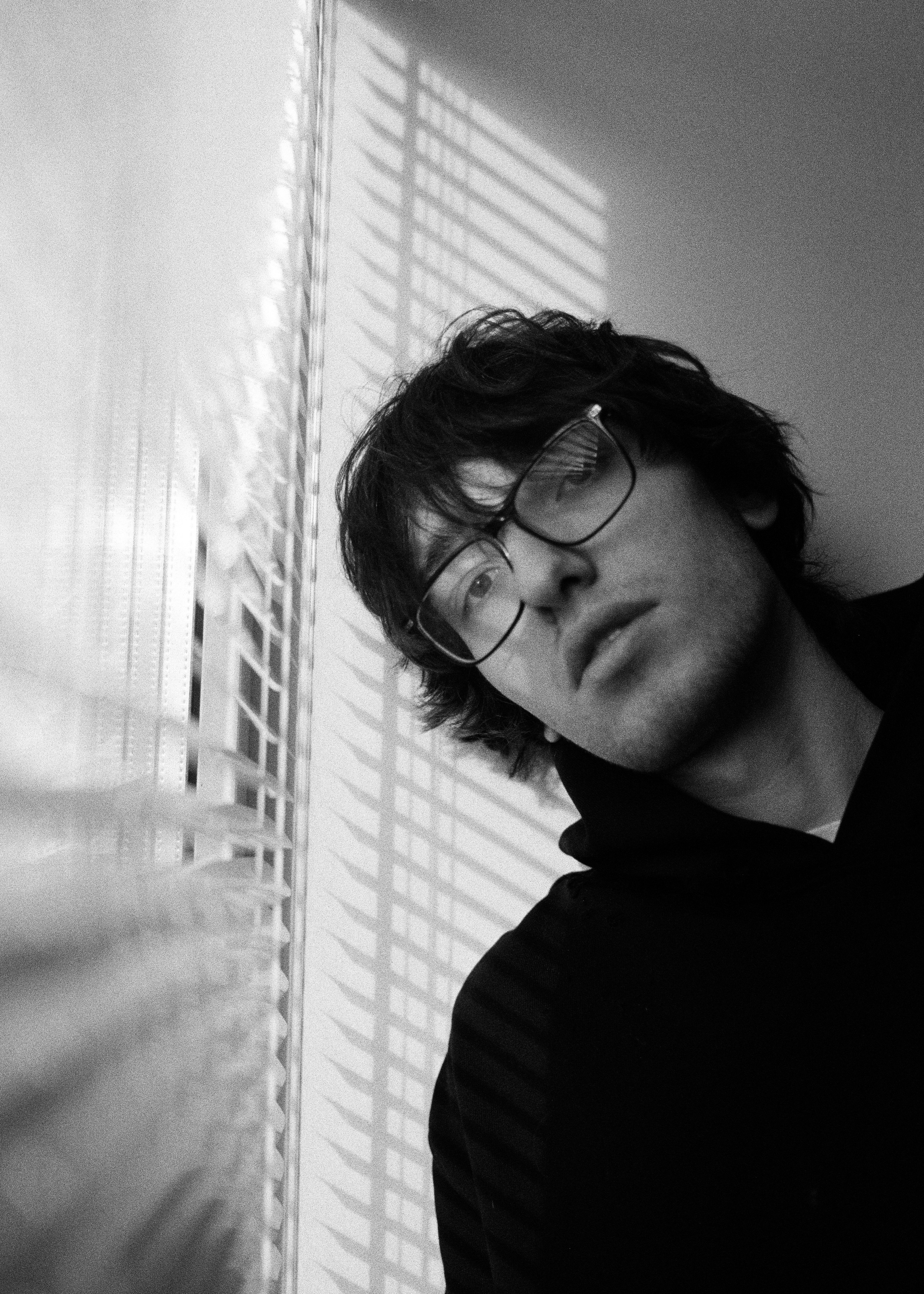 Роман | Портретная фотосессия | Санкт-Петербург. Пленочный фотограф в СПб | Портреты на пленку | Ксения Давыдова