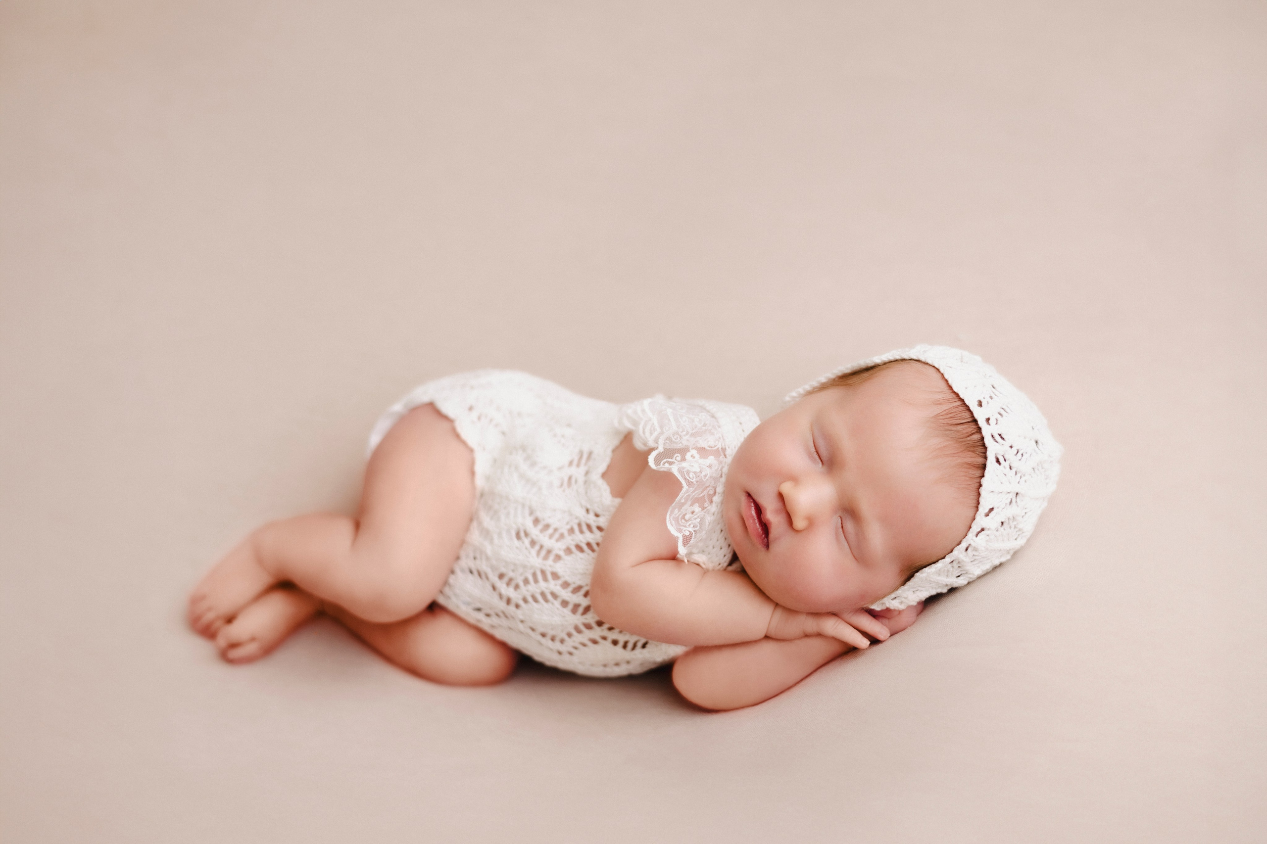 ньюборн фотосессия девочки