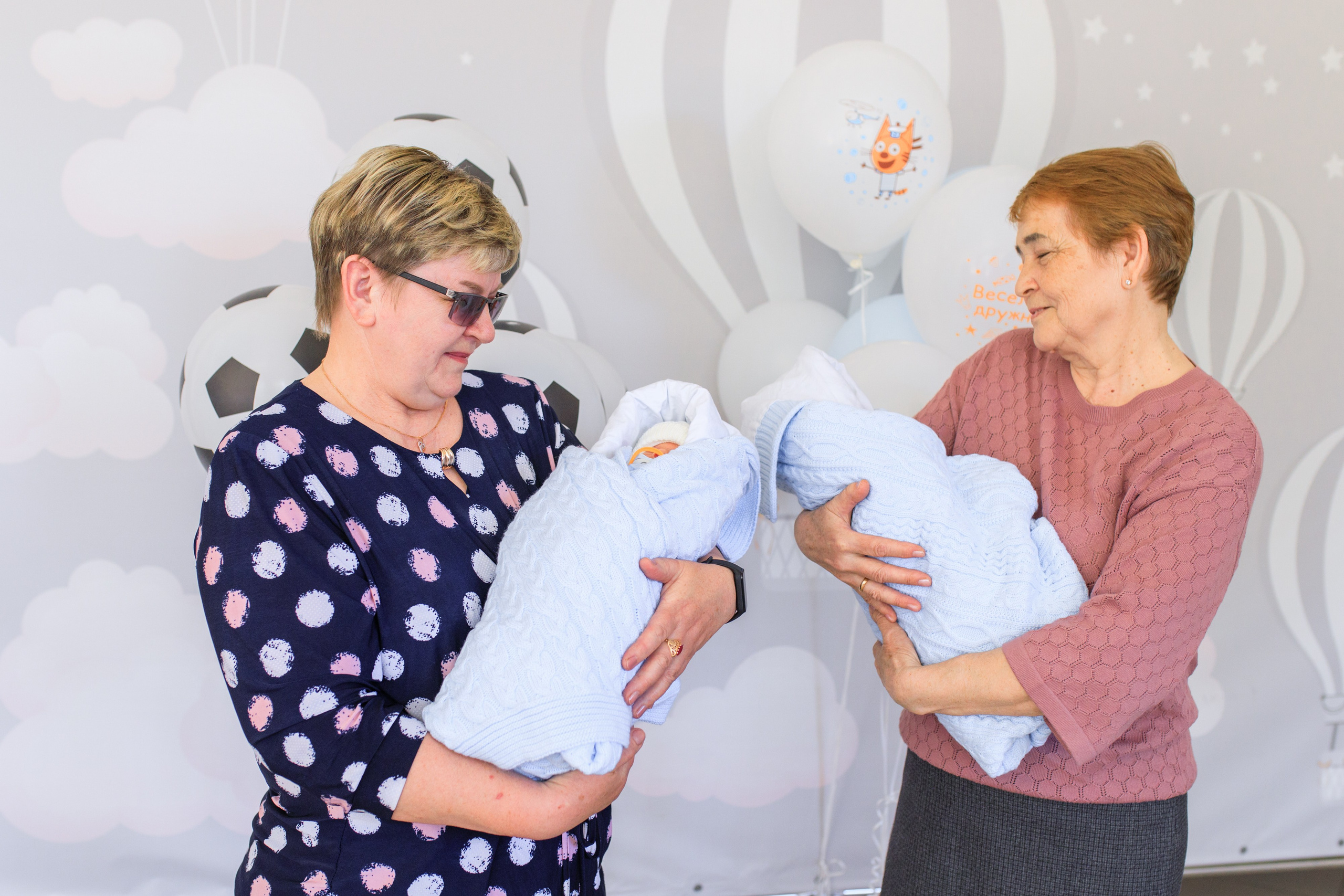 Съемка выписки из роддома. Фотограф в Уфе Ирина Идрисова