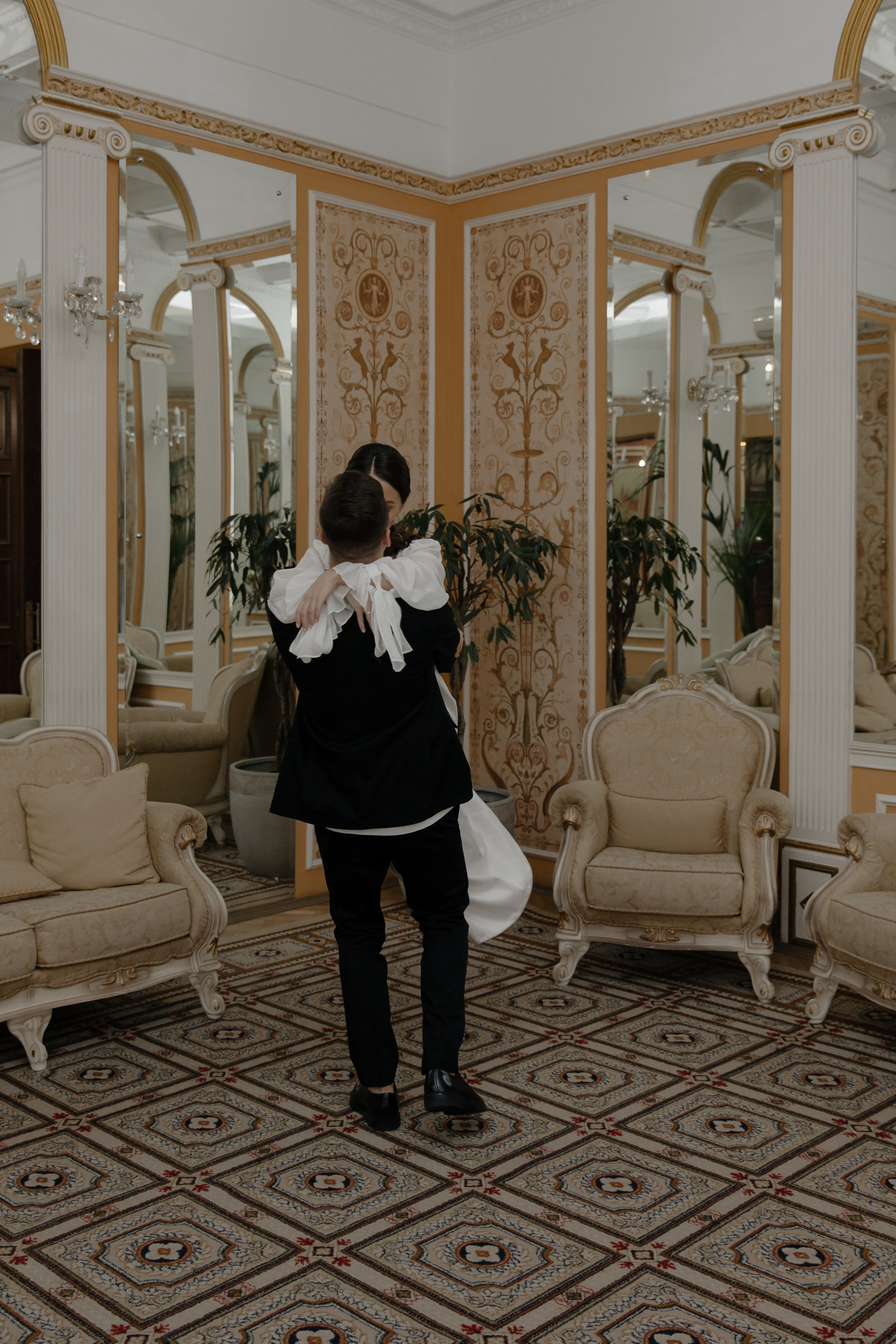 16.09.2024. RETOUCH-HOUSE