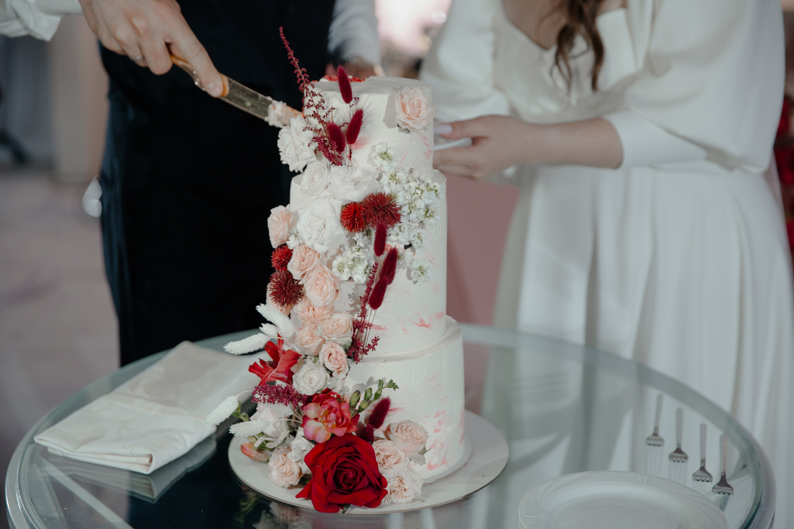 24.08.2024. RETOUCH-HOUSE