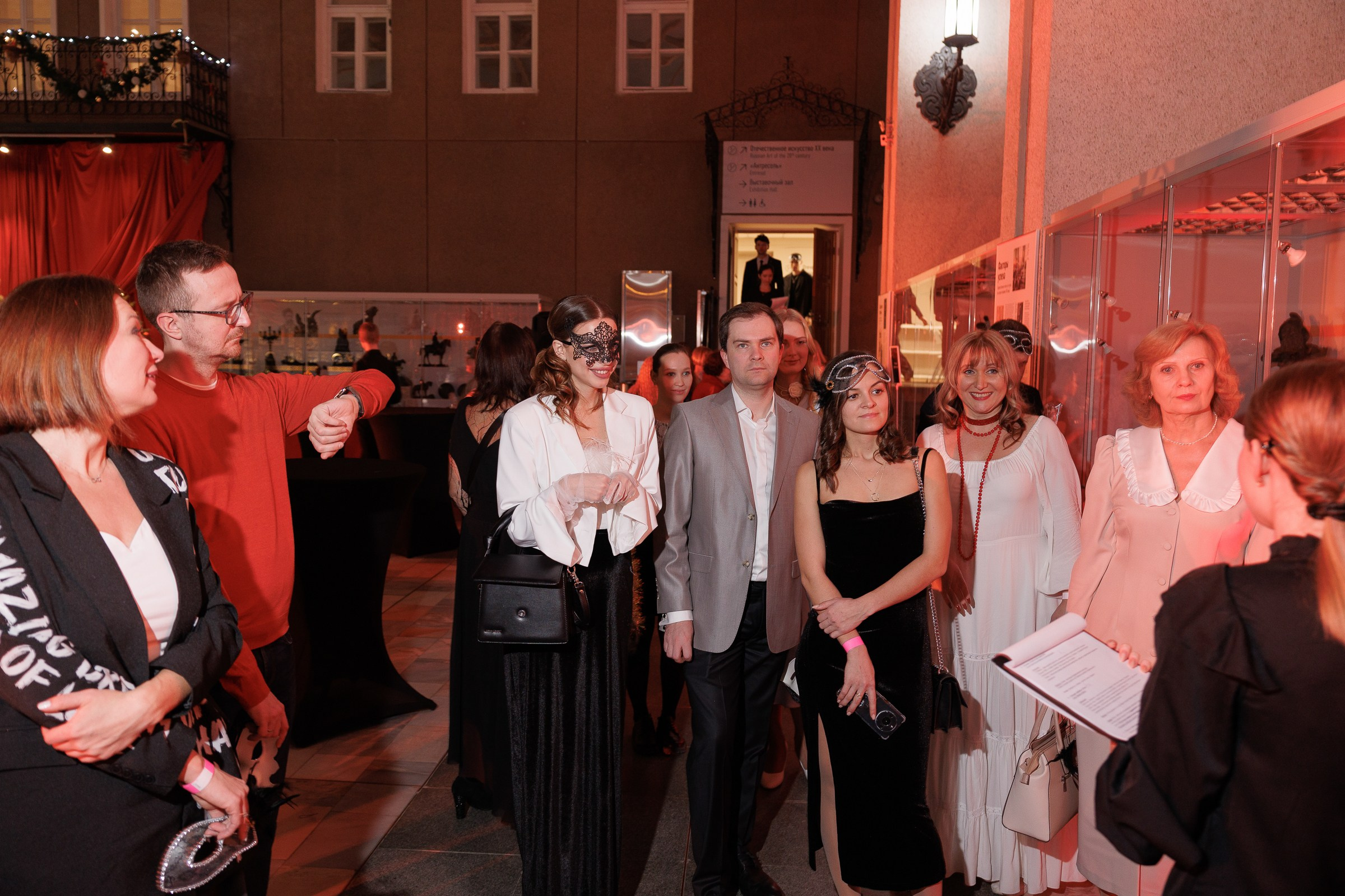 Фотограф на съемкку копоратива. Контент для бизнеса в Екатеринбурге Полдень Медиа