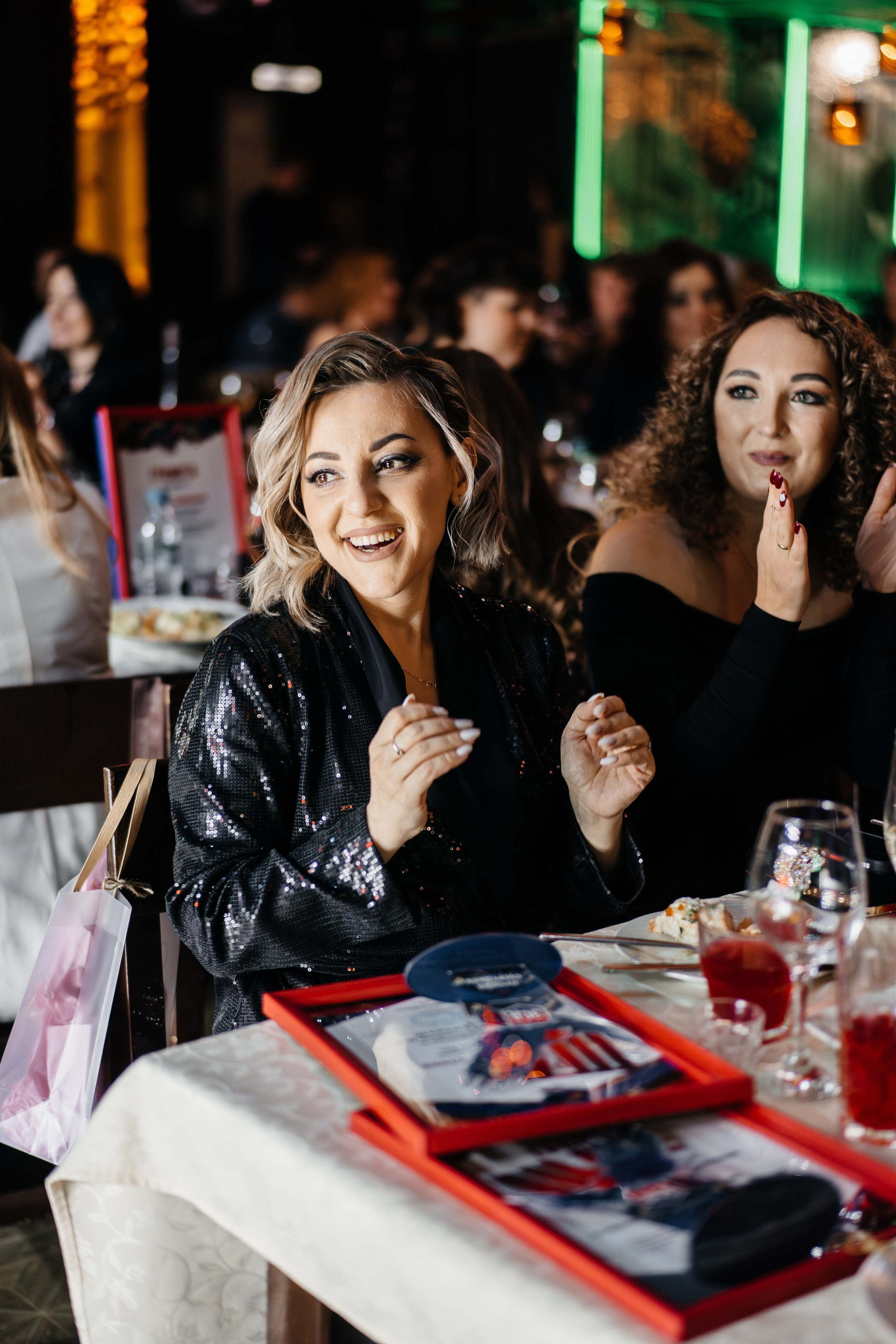 Корпоратив «СОВКОМБАНК». Свадебный фотограф Барнаул Алексей Павлов