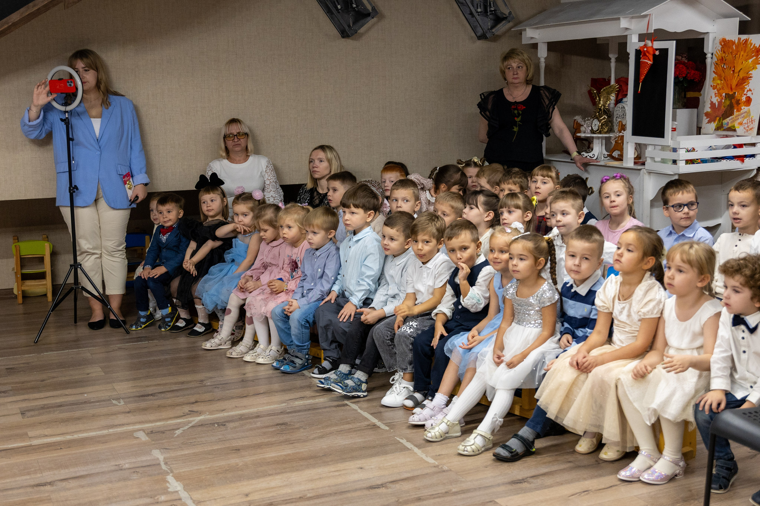 ДС «Гнездышко» и СОШ «Знайка», 8 лет. Сайт фотографа Ирины Аникановой