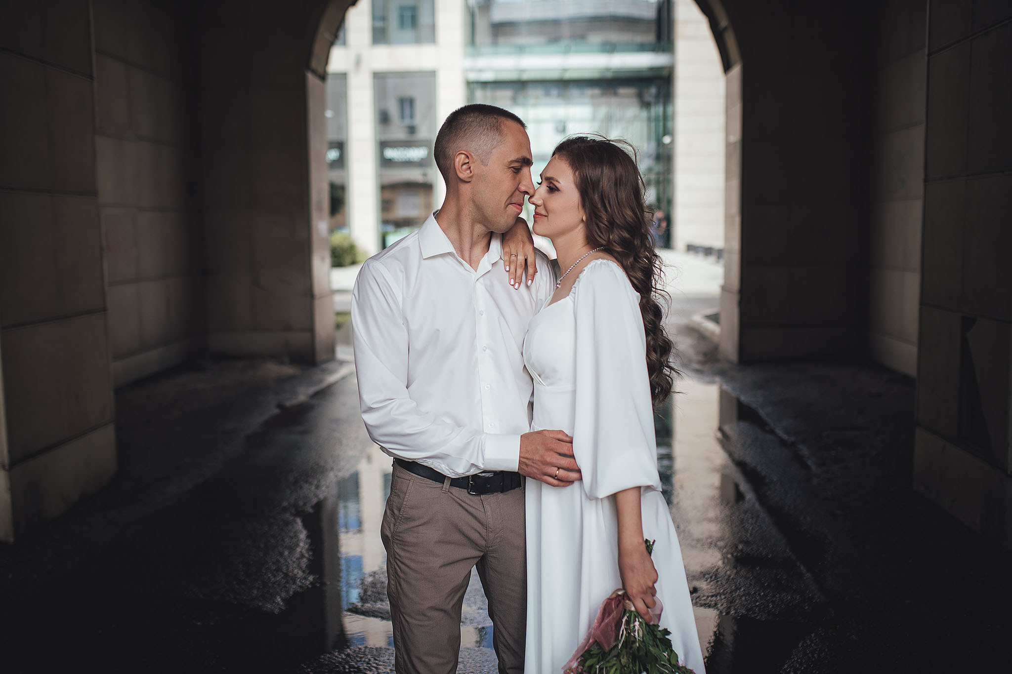 Свадебная прогулка Ольги и Максима. Семейный и свадебный фотограф в Донецке Елена Гордеева