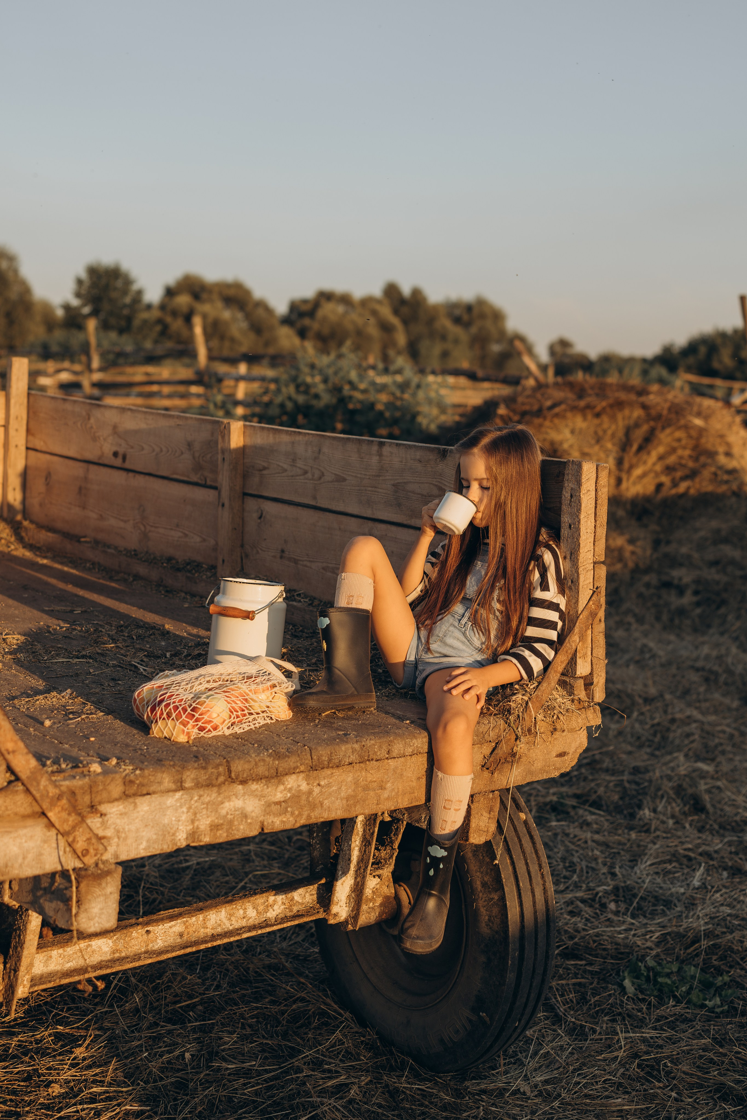 Детство, лошади, природа. Семейный фотограф Москва. Фотограф беременности и материнства Москва