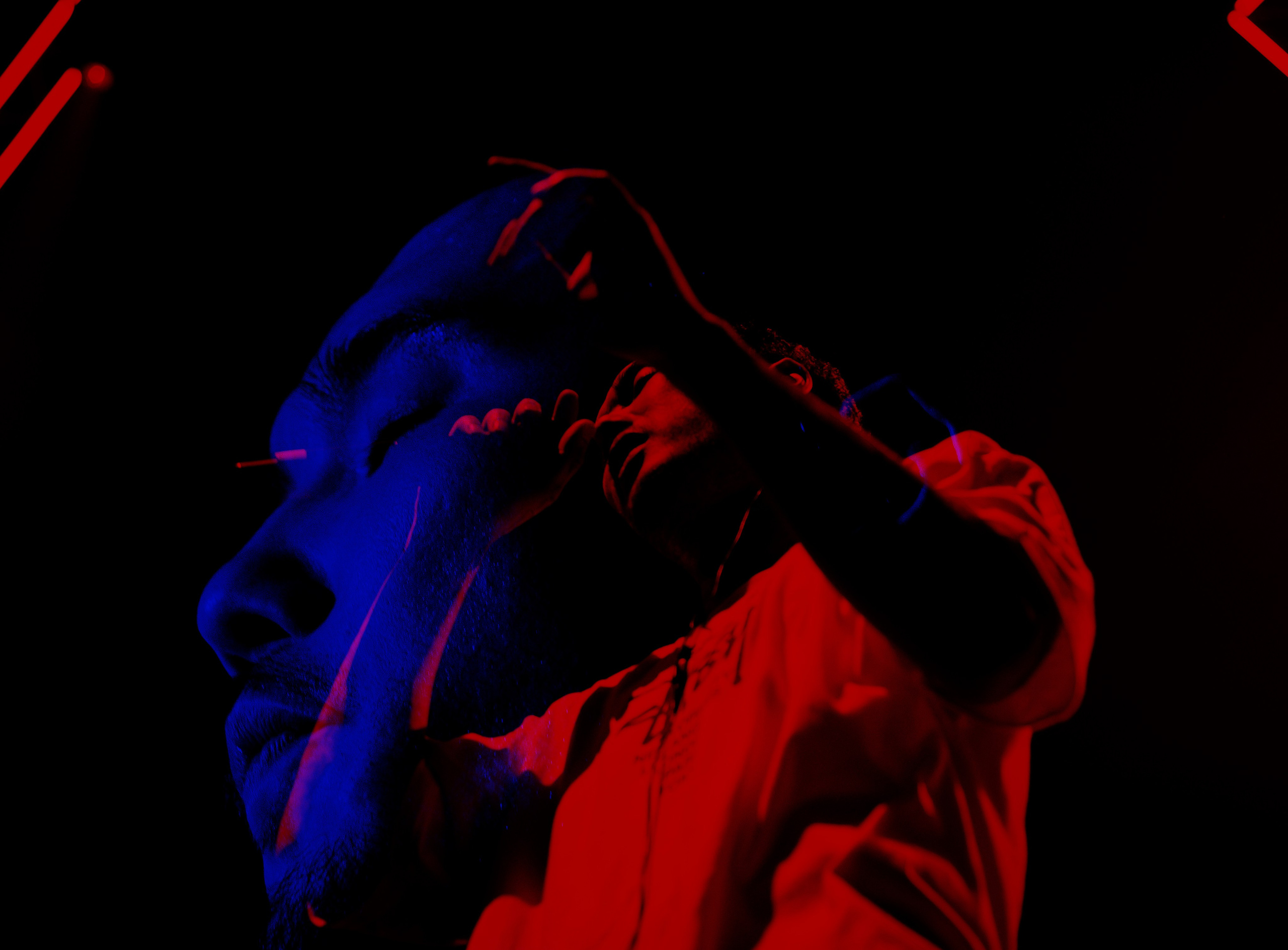 Виталий Кривцов  Музыкальный и концертный фотограф Фотосъёмка артистов, концертов и фестивалей Виталий Кривцов За кулисами музыки в кадре. Репортажный, event, концертный и backstage фотограф из Москвы Виталий Кривцов