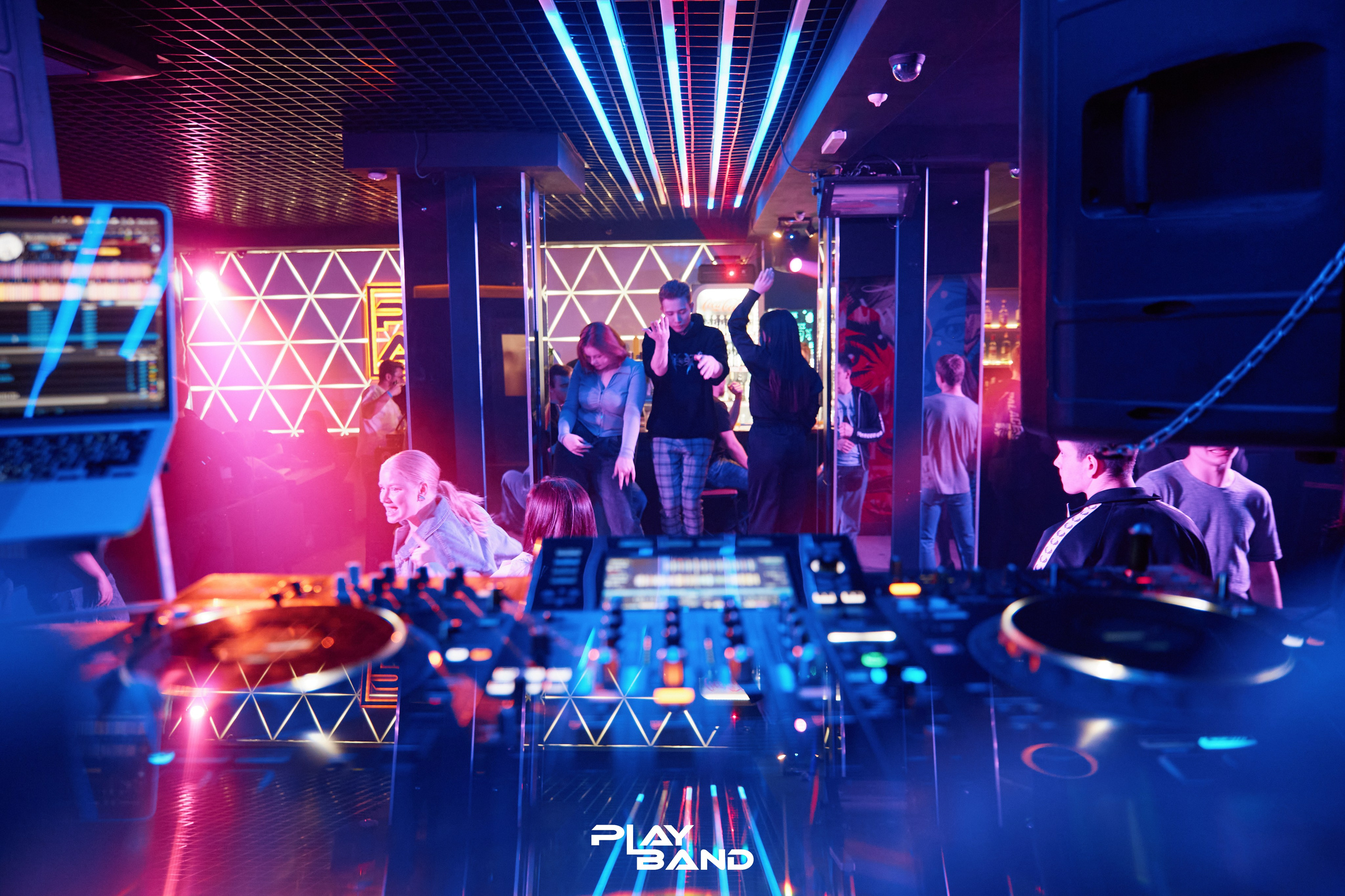 PLAY. Фотограф и видеограф в Кургане Леонид Корнильев