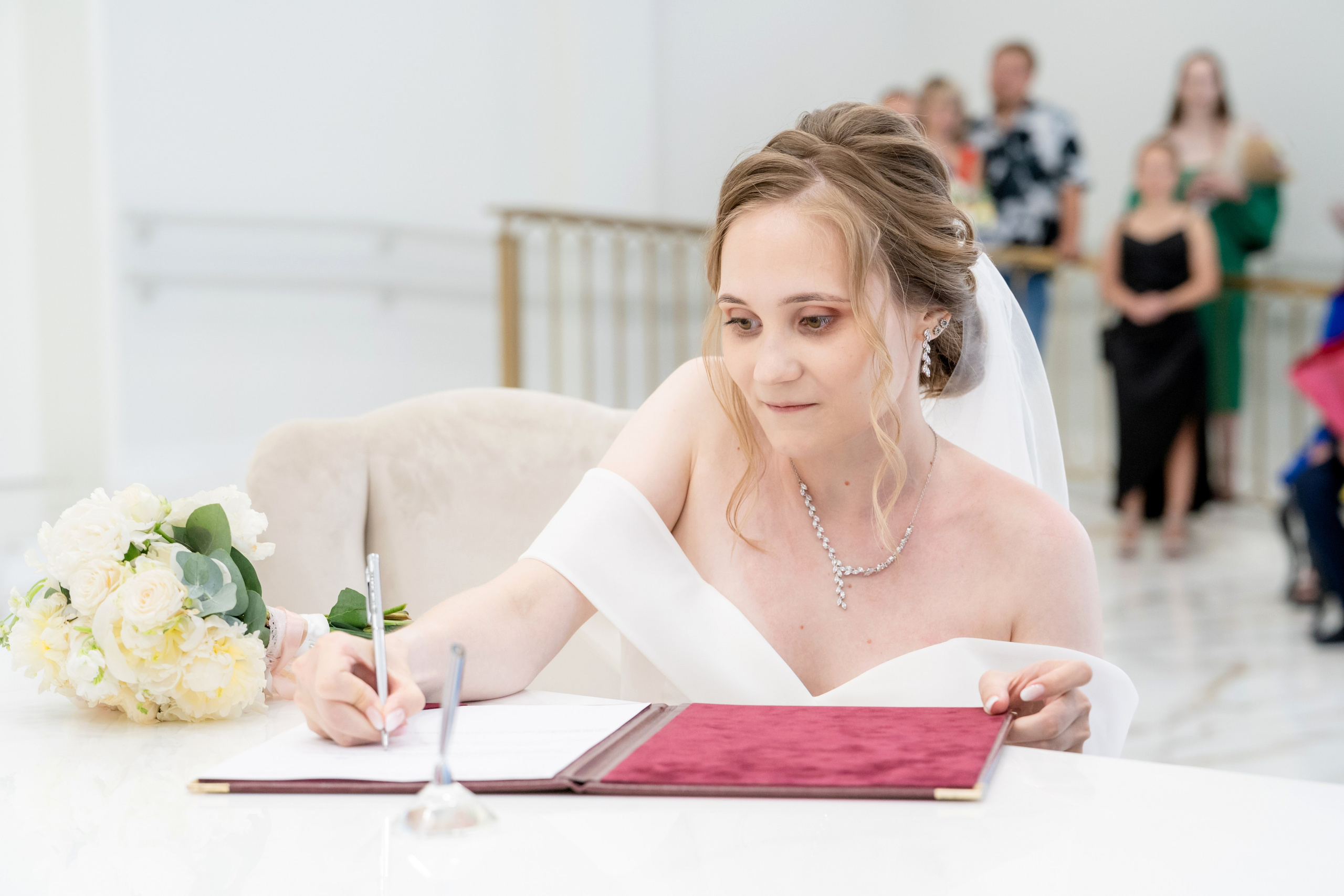 Настя и Кирилл. День свадьбы. Репортажный и интерьерный фотограф Александра Солдатова