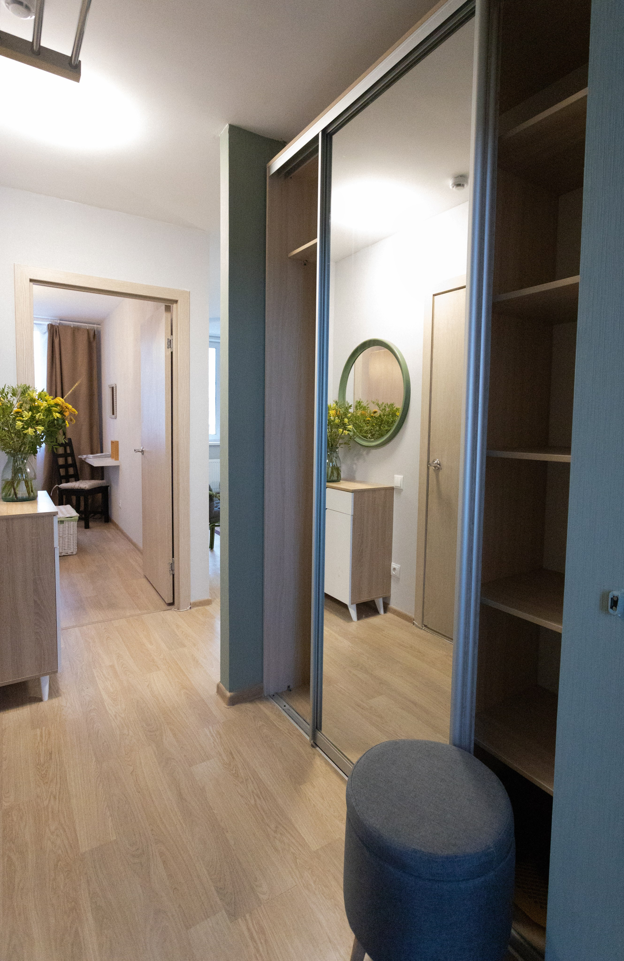 Однокомнатная с кухней гостиной. Фотограф Наталья Кинель. Екатеринбург