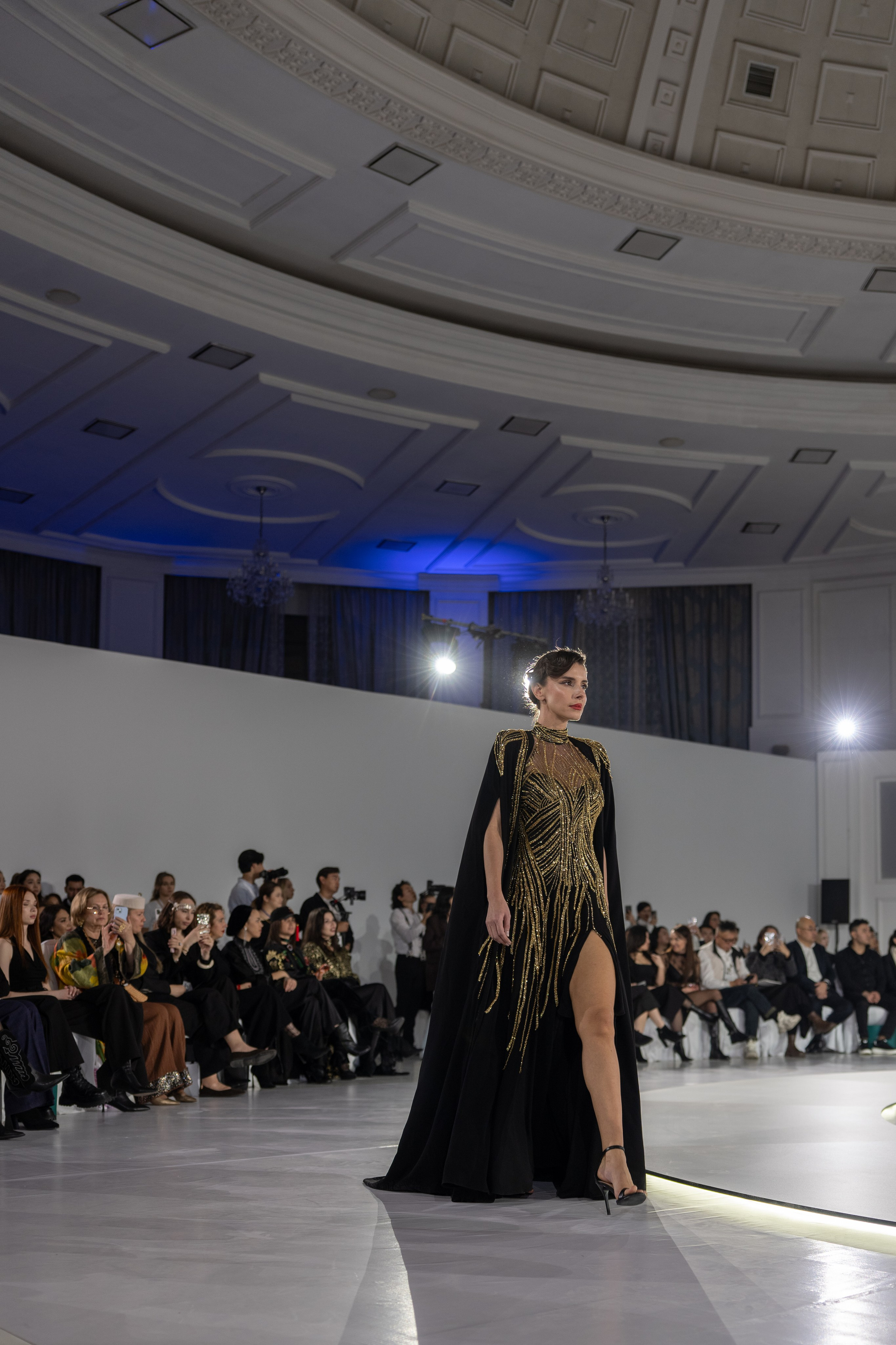 Naiyl Baikuchukov. Сайт Алматинского НЮ АРТ, будуар и фэшн фотографа Дениса Карпенко