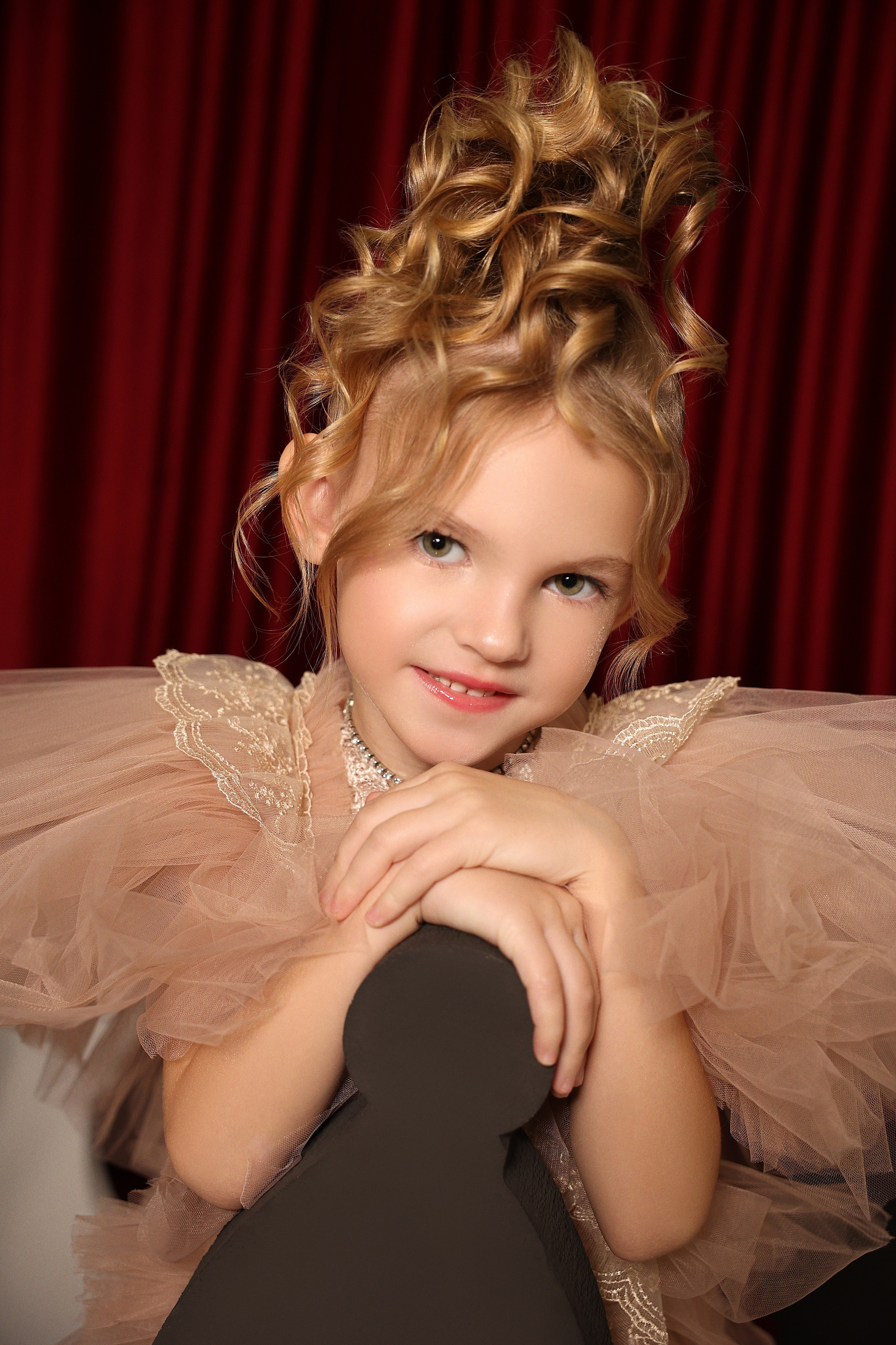 SOFIA. Модельная студия MIA Models