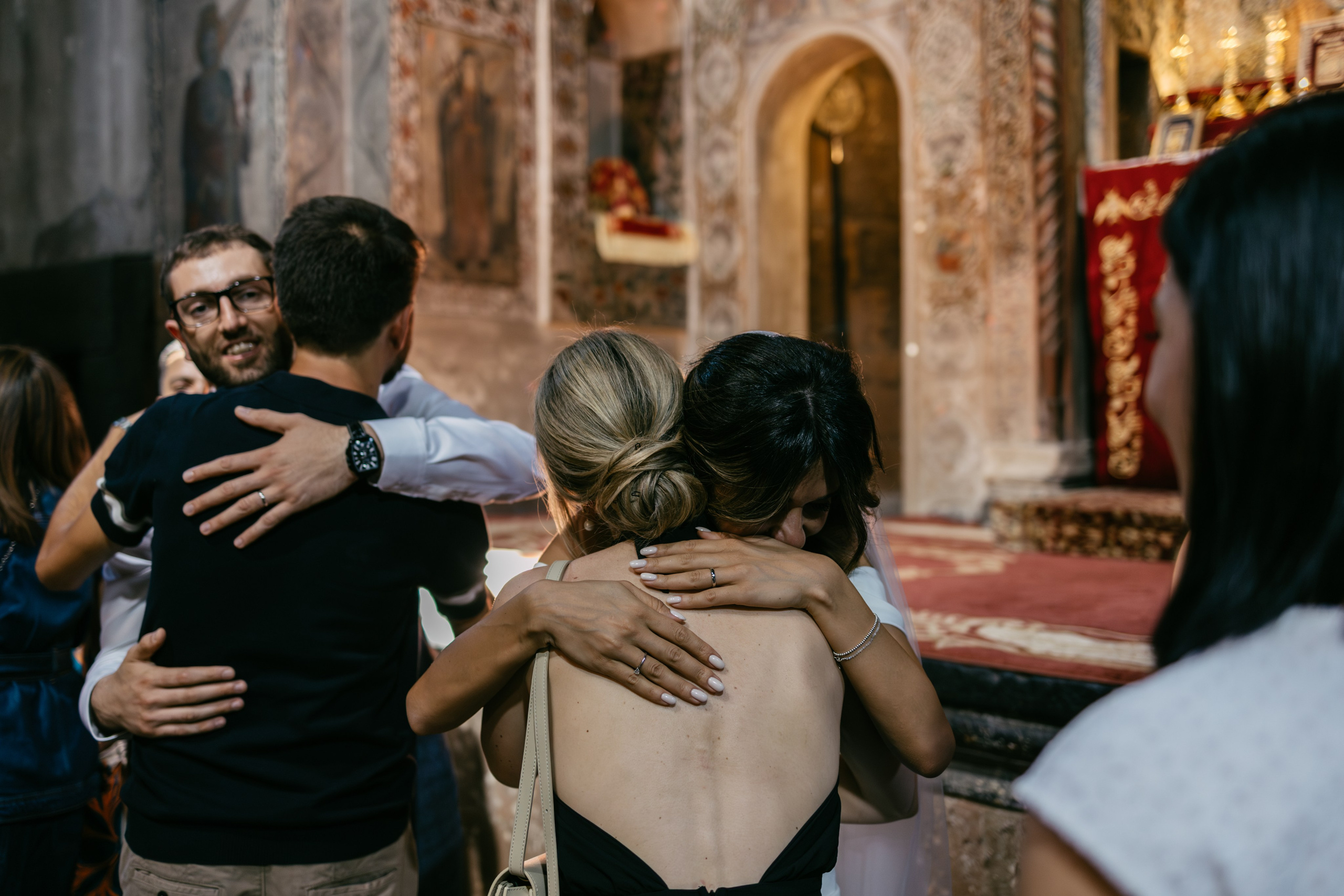 Свадьба Мери и Арама в храме Мухни. Фотограф в Армении Женя Гилевич