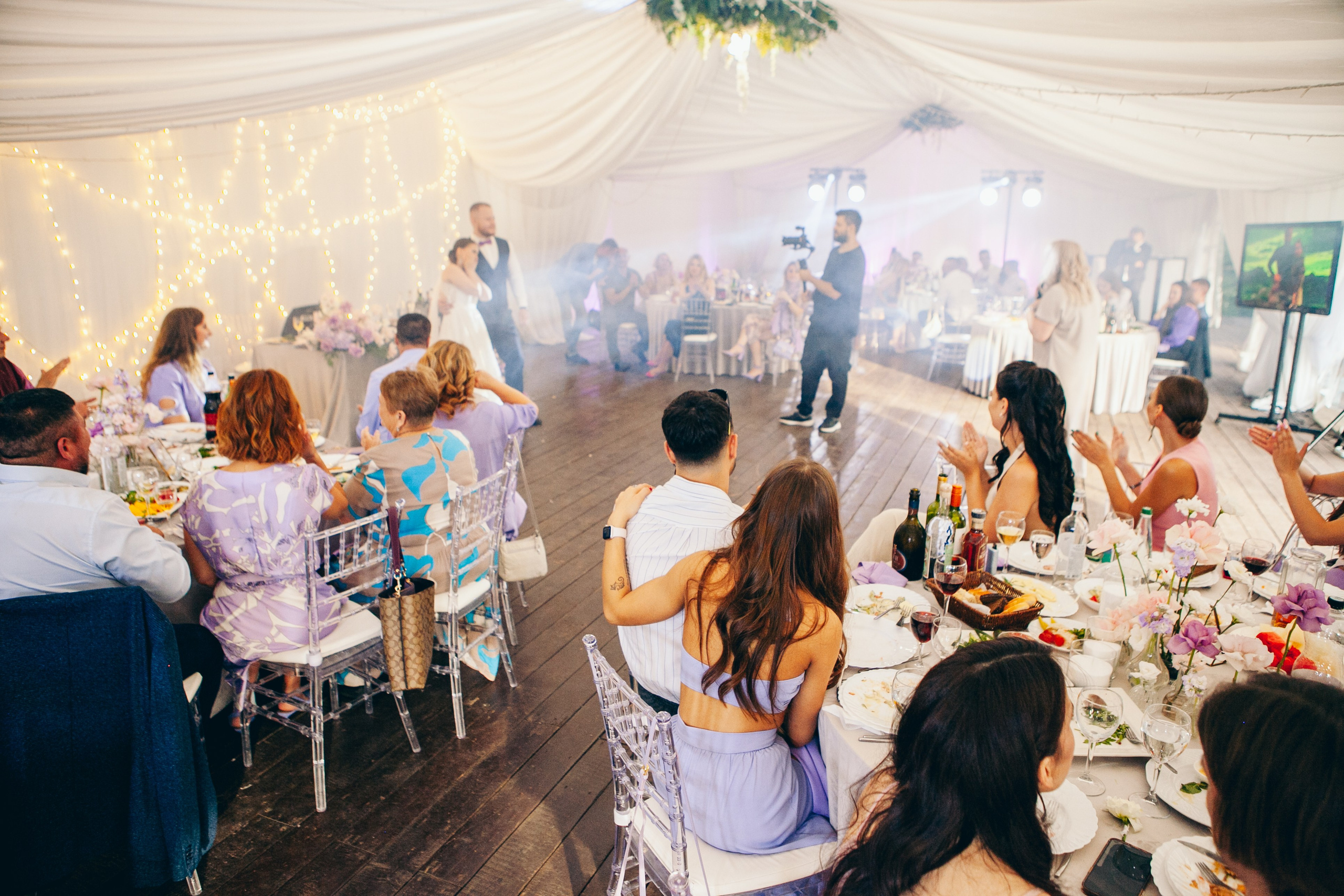 Свадебная фотосессия в отеле hartwell hotel и на патриарших прудах. Фотограф Ольга Ефремова