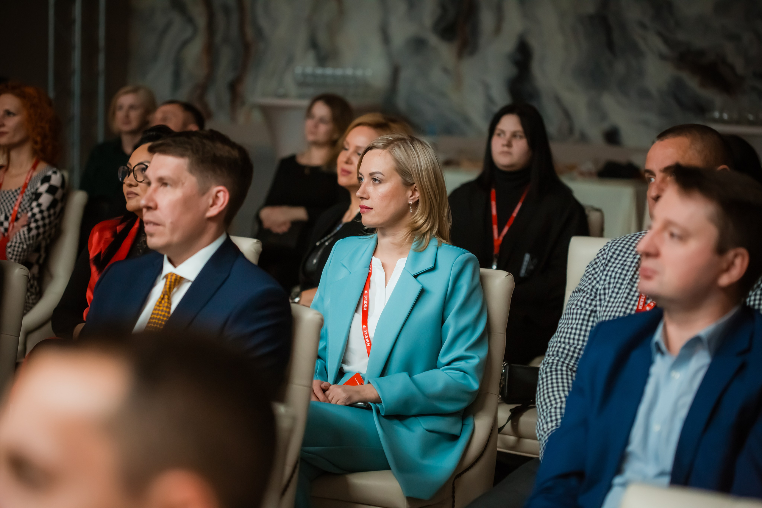 Этажи — подведение итогов 2023. Репортажный фотограф Василий Сазонов в Нижневартовске