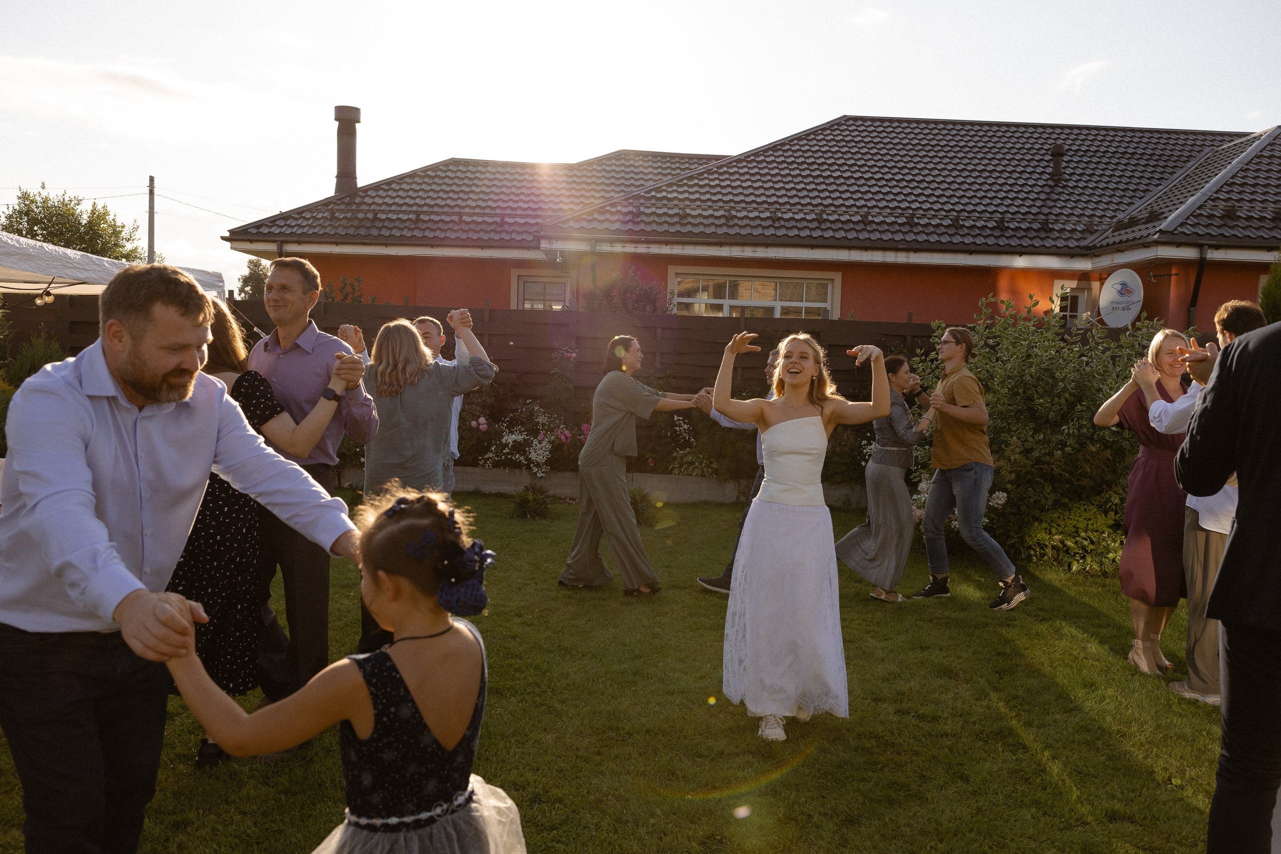 Соня и Никита. Свадебный фотограф Таня Караисаева