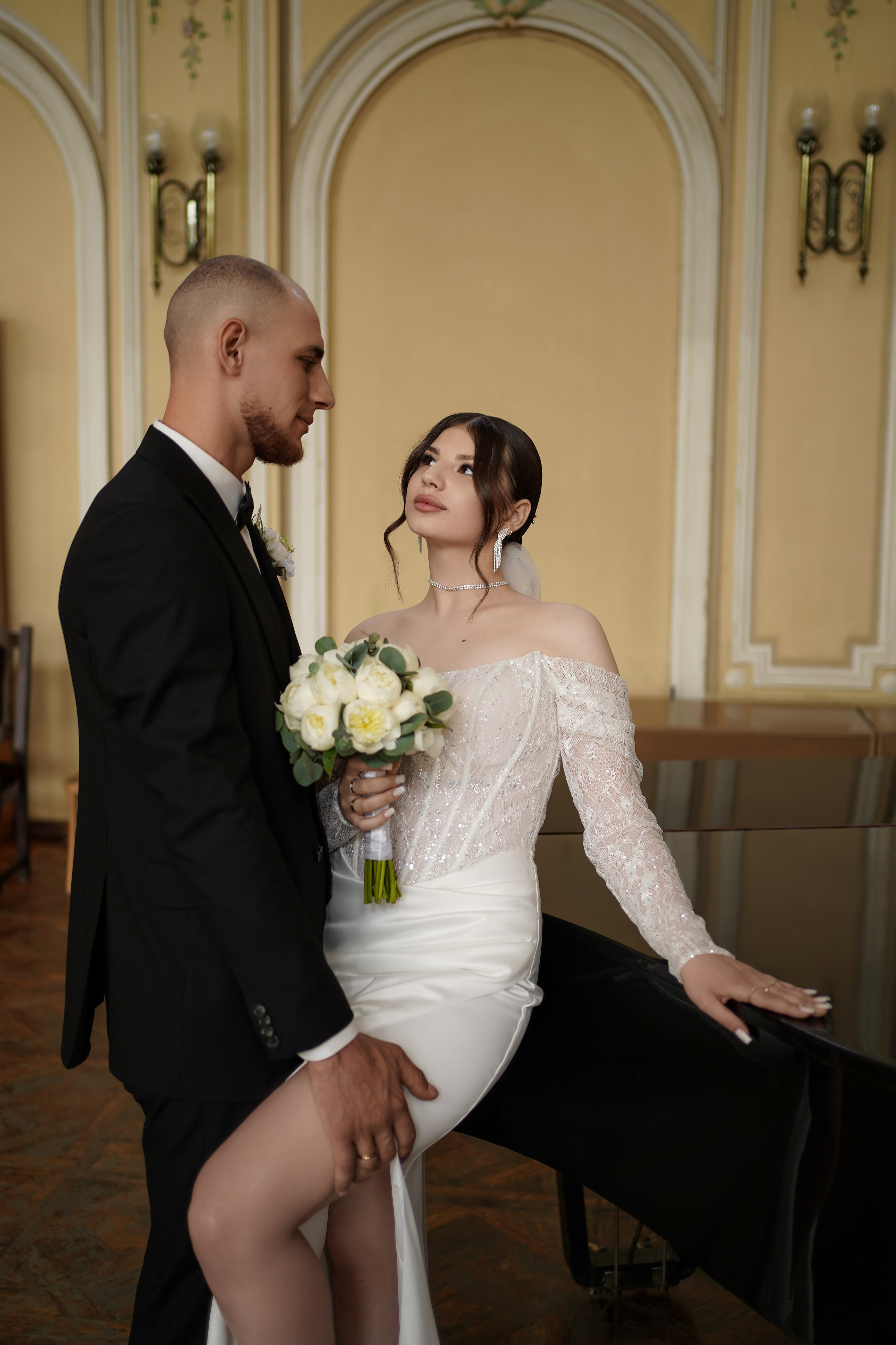 Эдуард и Анастасия на свадебной фотосессии в Новочеркасске. Свадебный фотограф в Ростове-на-Дону. Таинство Крещения и Венчания, семейные фотосессии. Алёна Чёботова