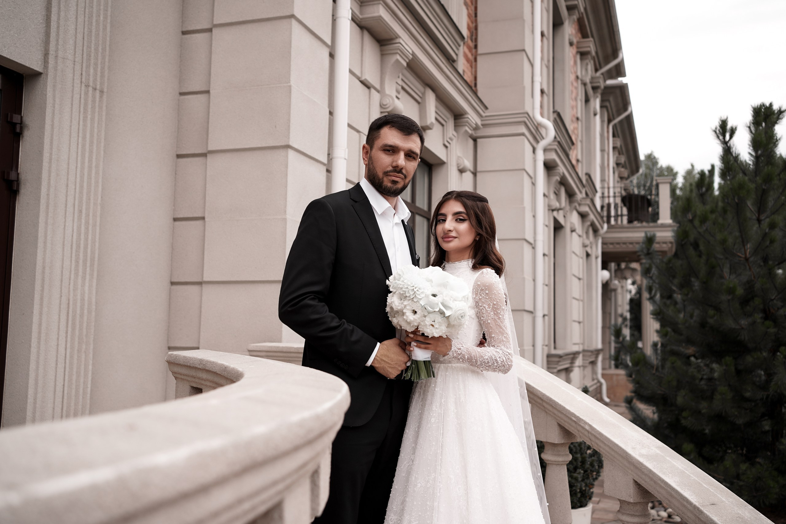 Свадебная фотосессия в отеле «Графский парк». Фотограф Ростов-на-Дону. Абдул и Фируза. Свадебный фотограф в Ростове-на-Дону. Таинство Крещения и Венчания, семейные фотосессии. Алёна Чёботова