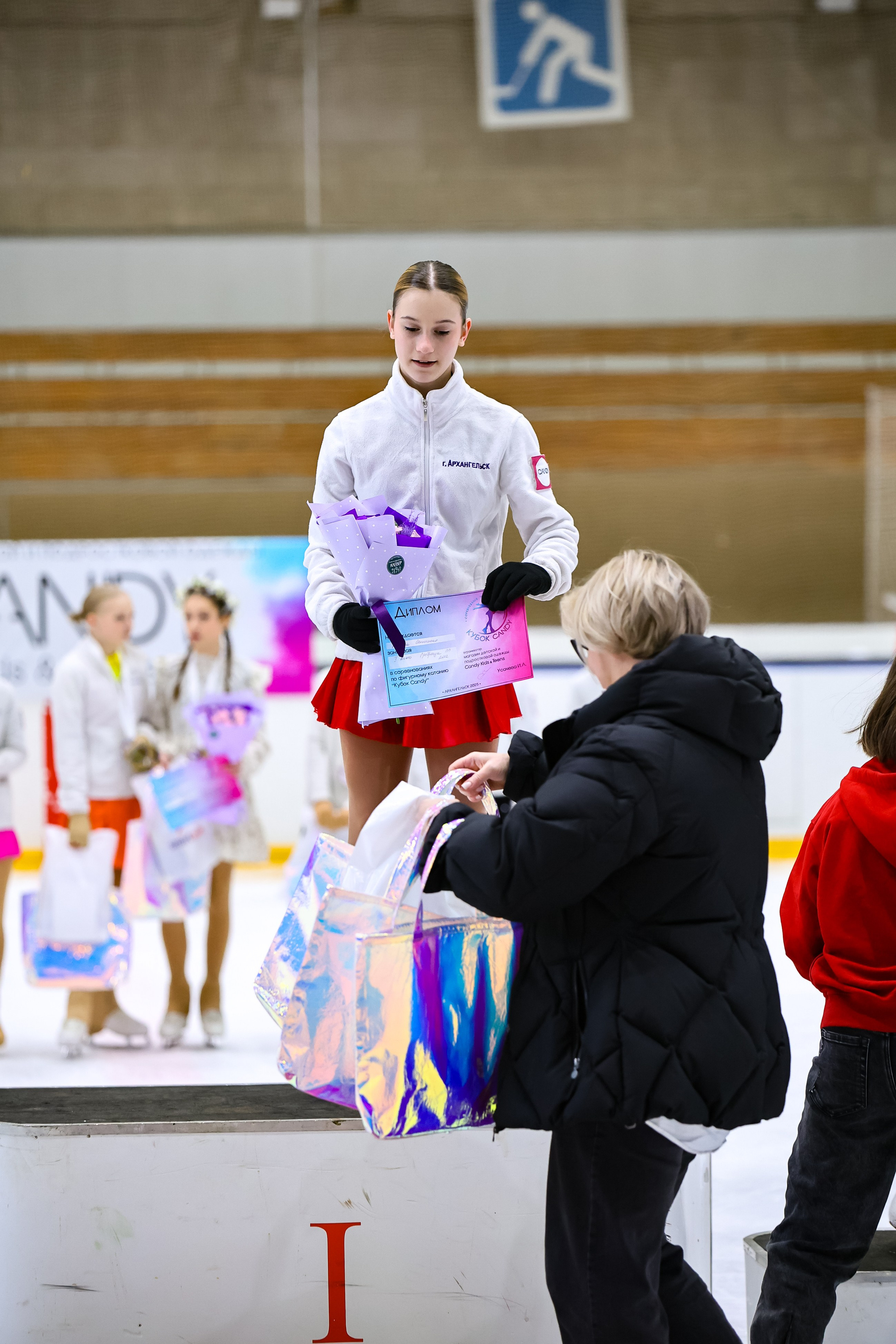 КУБОК CANDY 2025 В АРХАНГЕЛЬСКЕ НАГРАЖДЕНИЕ. ФК Фотограф в Санкт-Петербурге Наталья Понарина