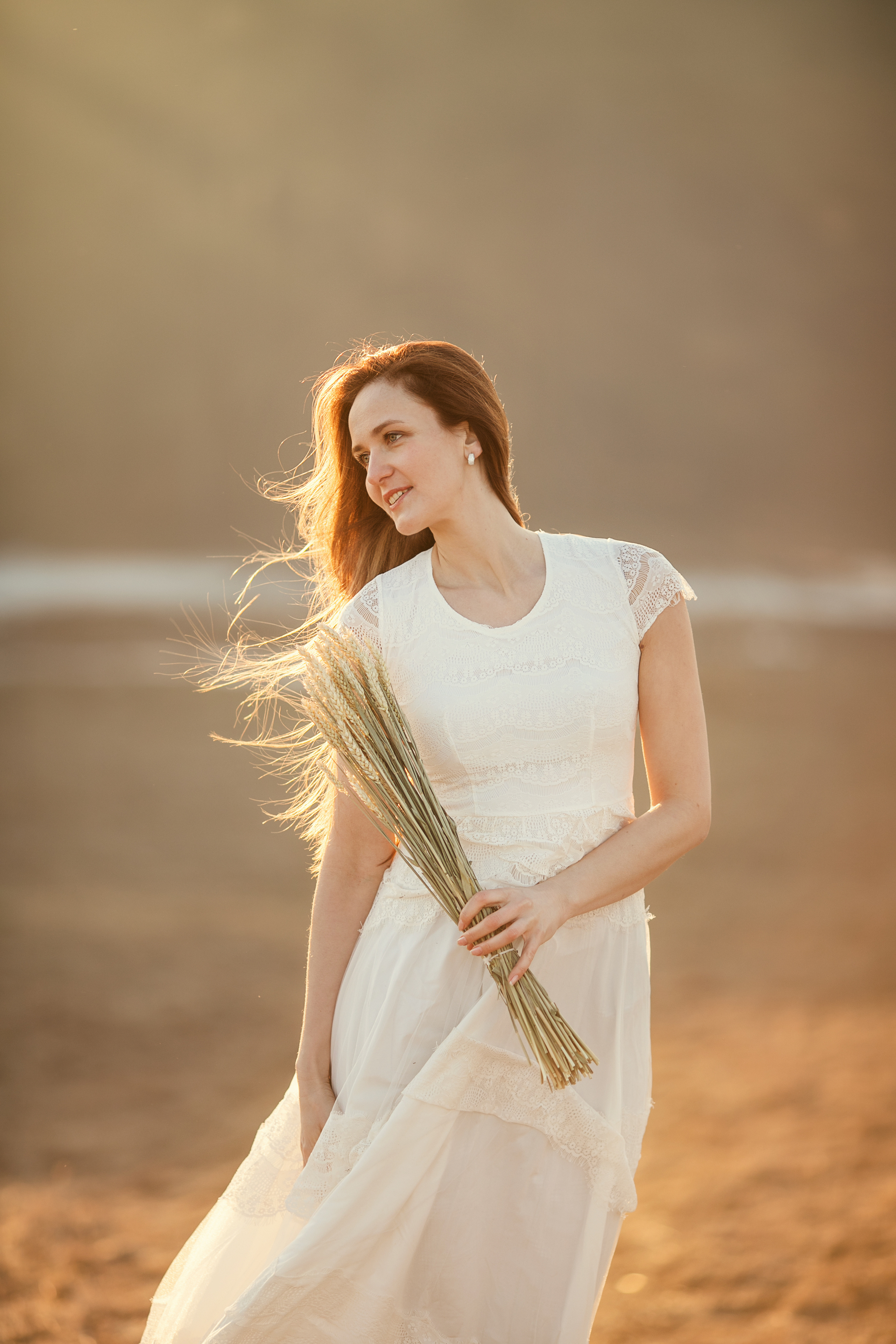 Прогулка в поле с лошадьми. Детский и семейный фотограф Муксимова Ирина