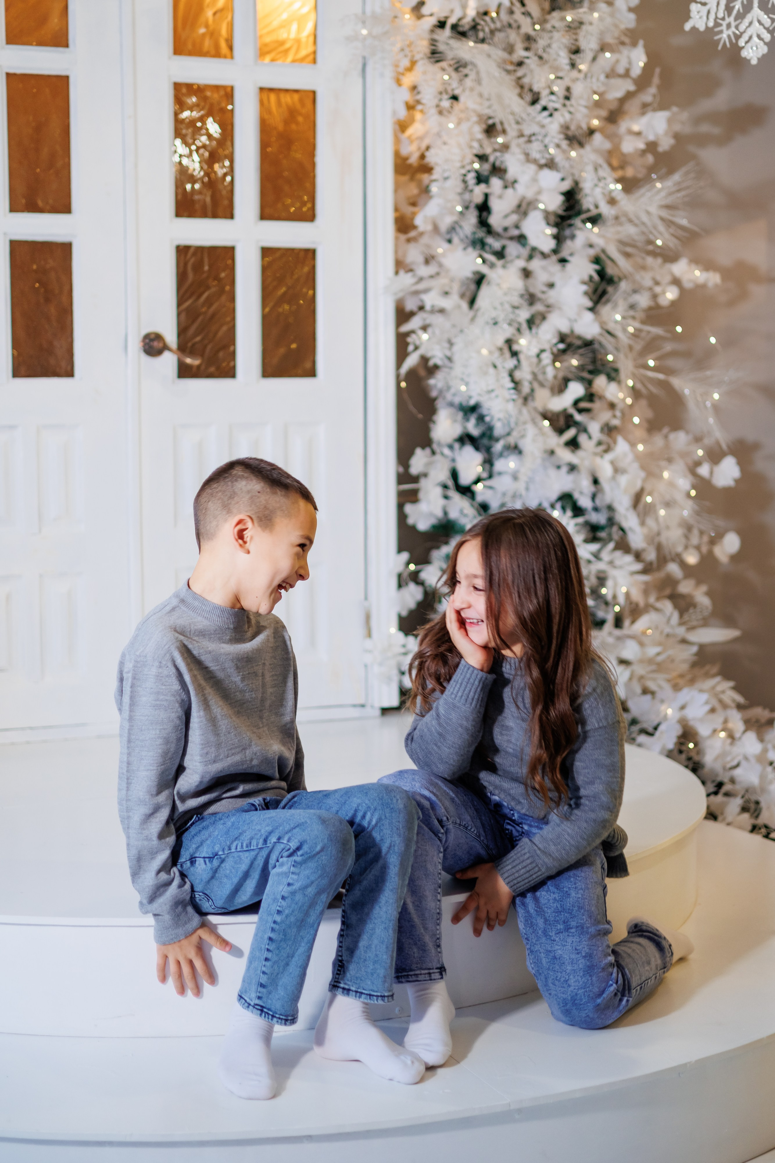 Дарья с детками Новый год25. Свадебный и семейный фотограф в Армавире