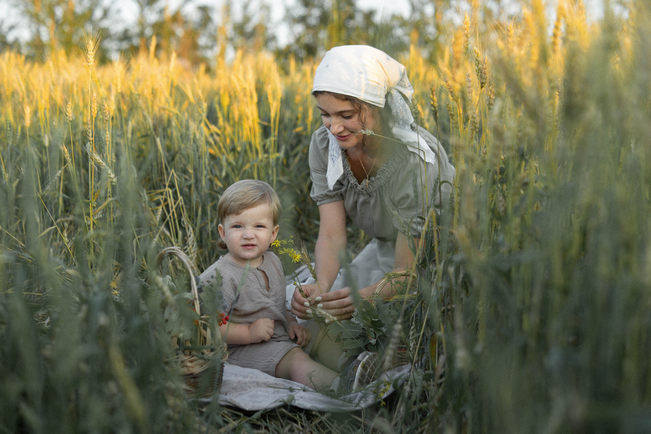 Ulia. Lifestyle photographer Turku. I catch emotions in the frame